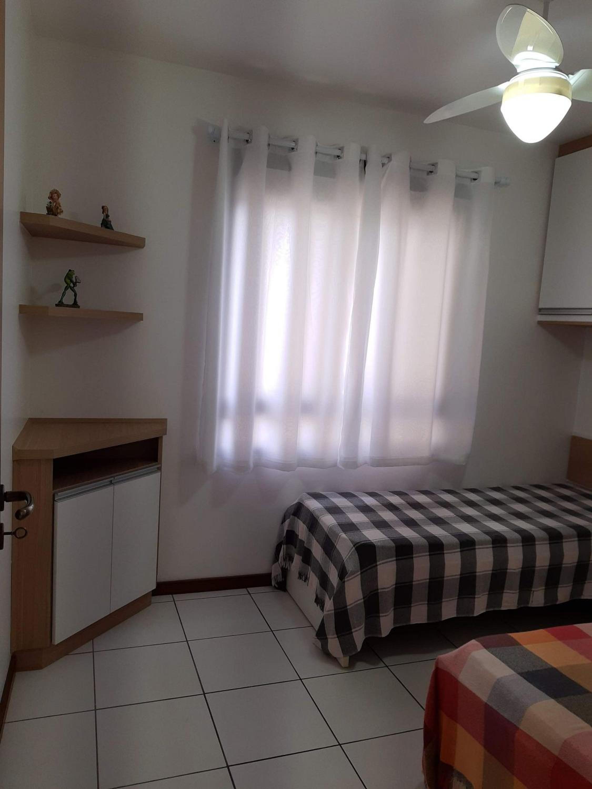 Espaçoso Apartamento na Avenida Rudá