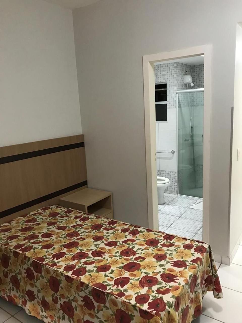Lagoa Flat Hotel