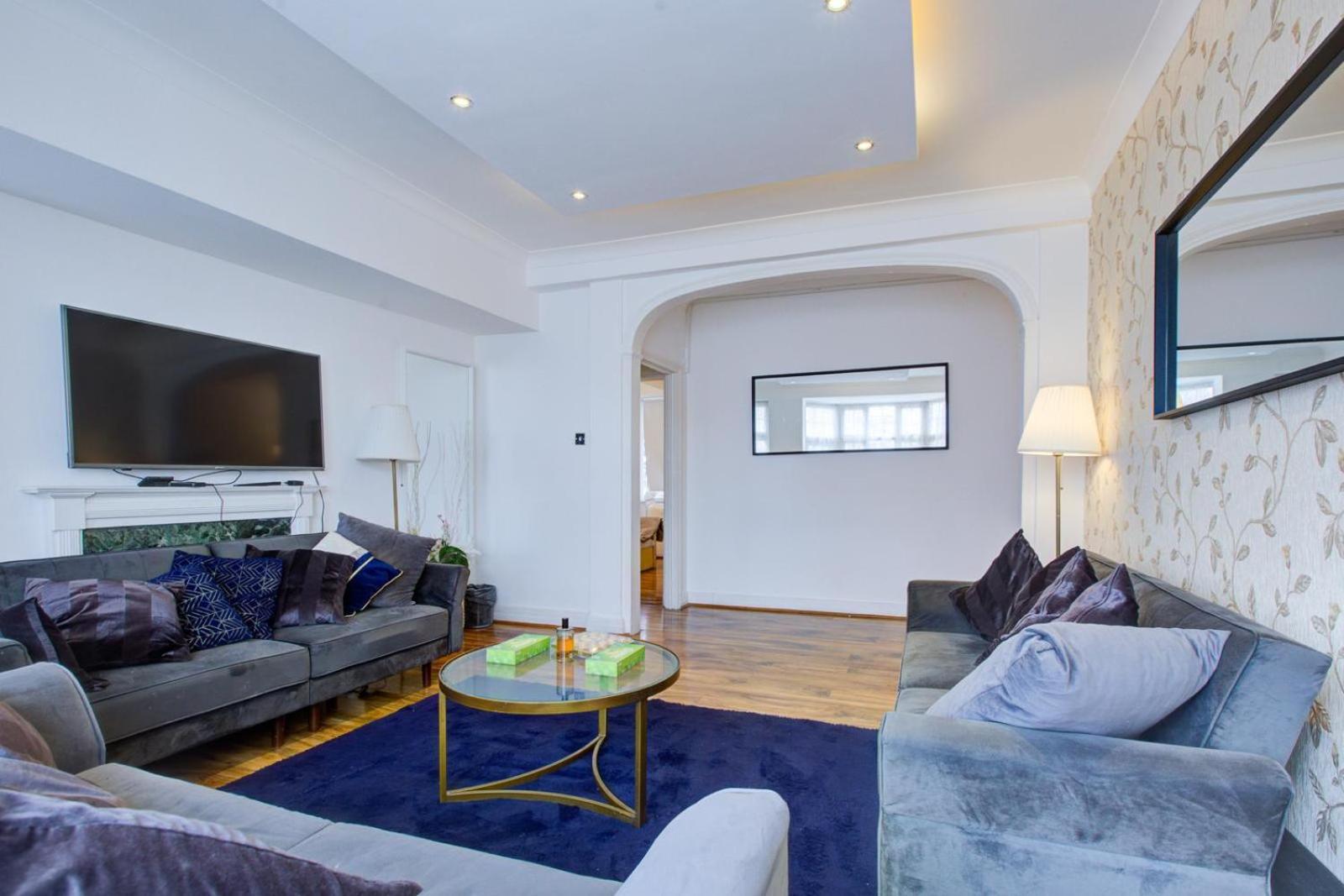 Knightsbridge Luxurious Residence - Facing Harrods