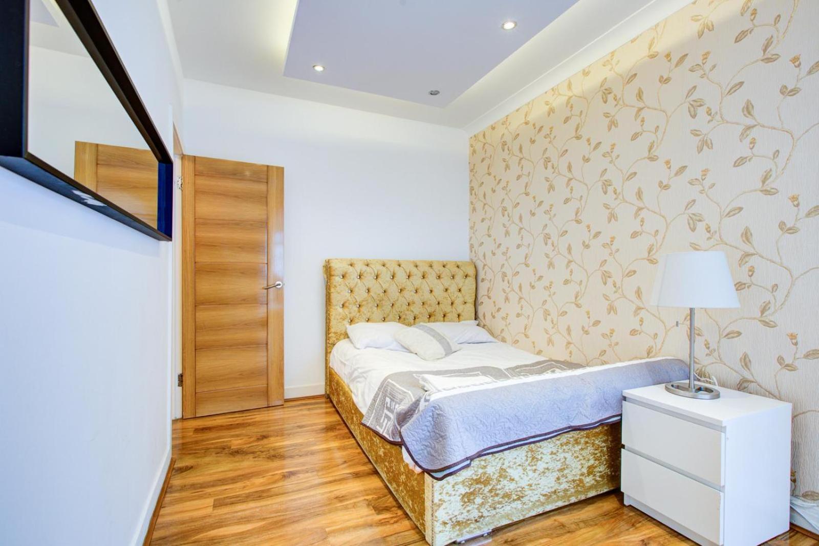 Knightsbridge Luxurious Residence - Facing Harrods