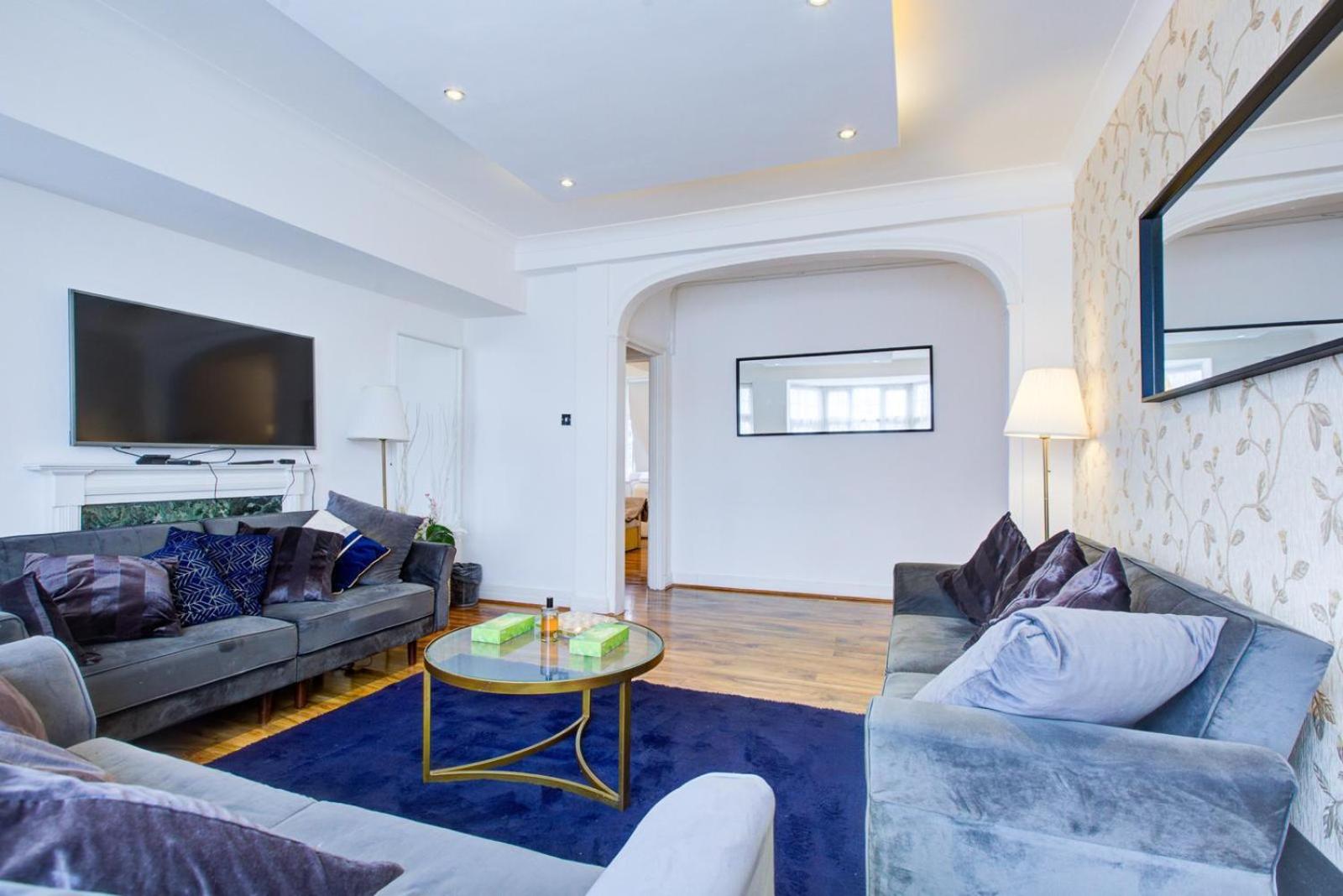 Knightsbridge Luxurious Residence - Facing Harrods
