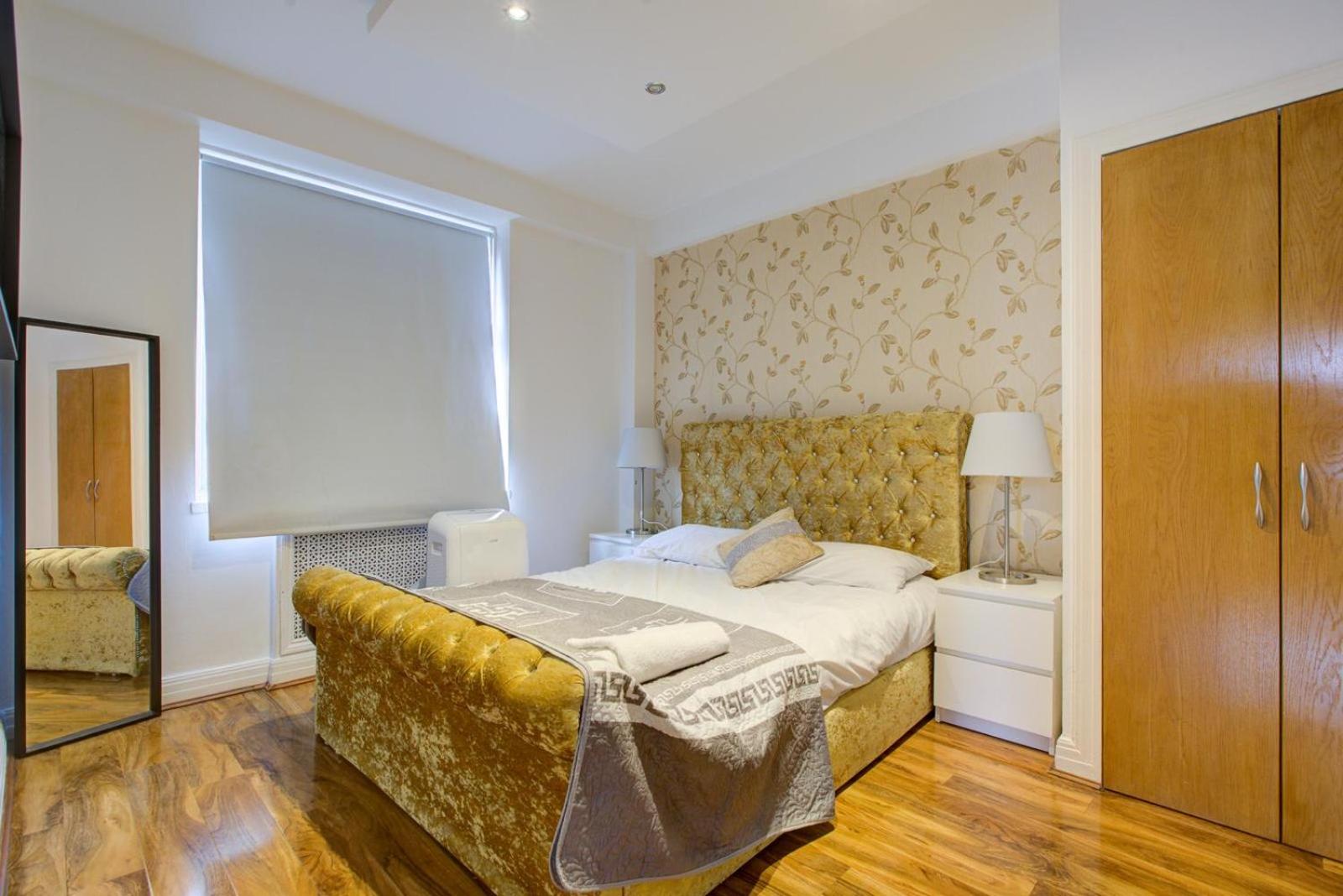 Knightsbridge Luxurious Residence - Facing Harrods