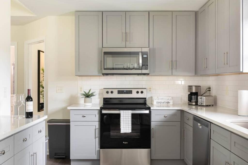 Renovated Charlotte 3BR near Whitewater Ctr view 3