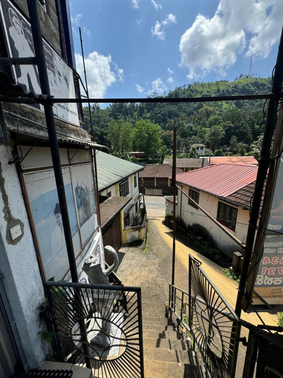 Home Stay Nawalapitiya view 3