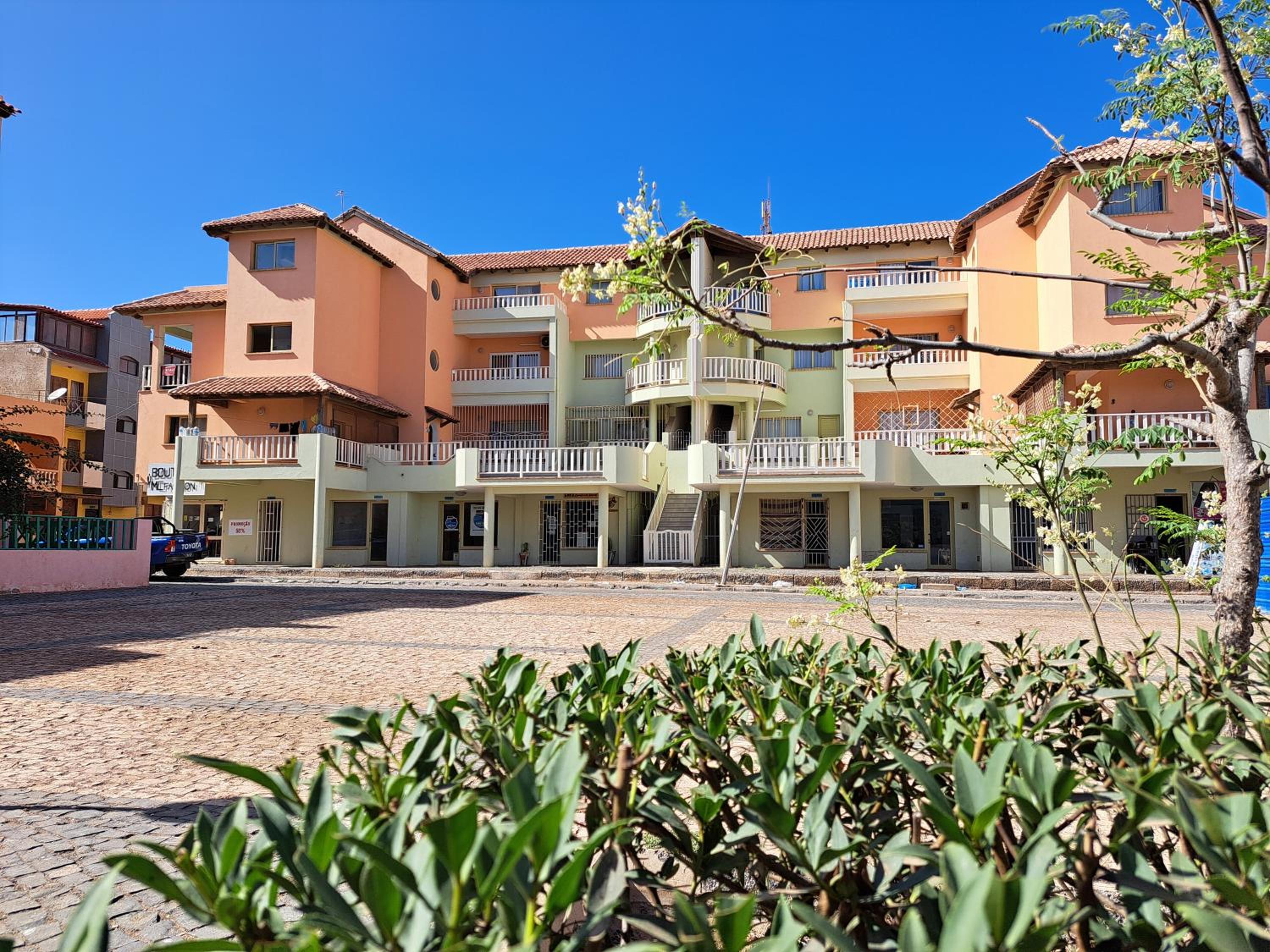 Apartment with Balcony near Beach Coquero Santa Maria Sal Service