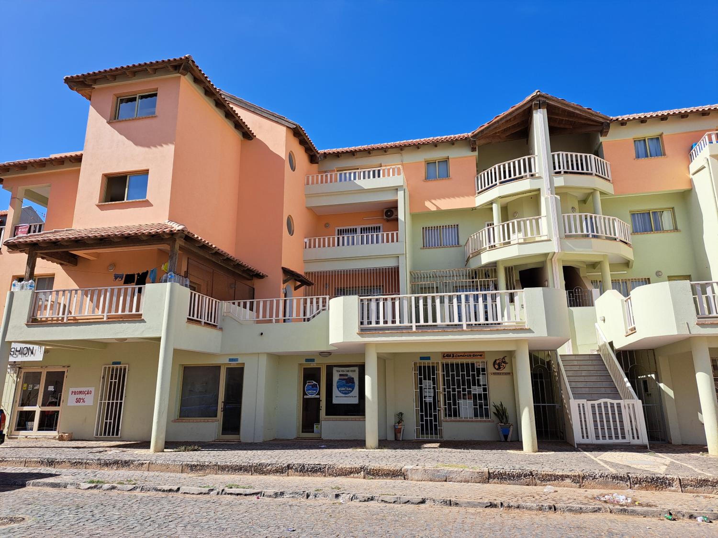 Apartment with Balcony near Beach Coquero Santa Maria Sal Service