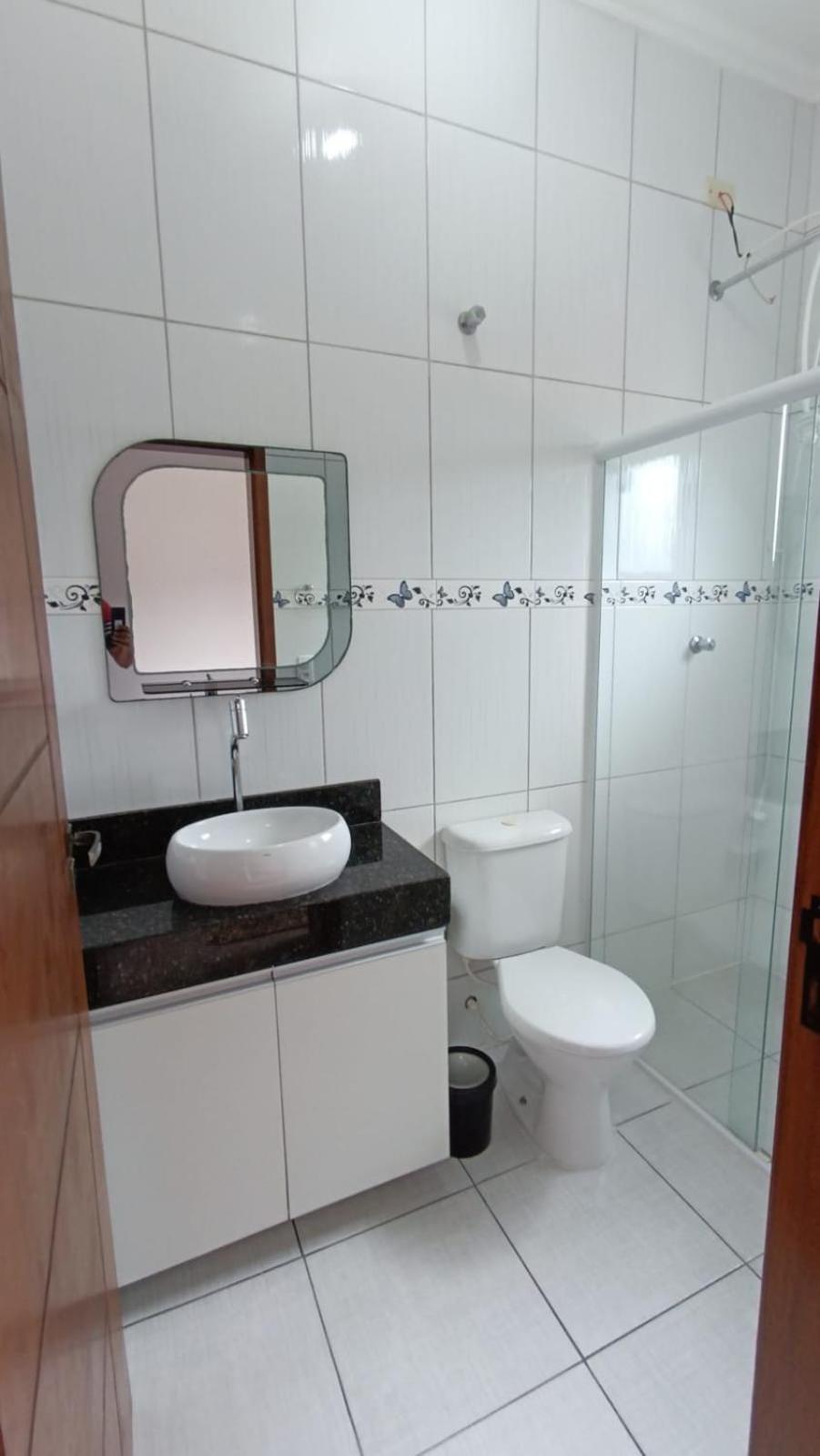 Casa Caragua Sobrado com 2 Suítes