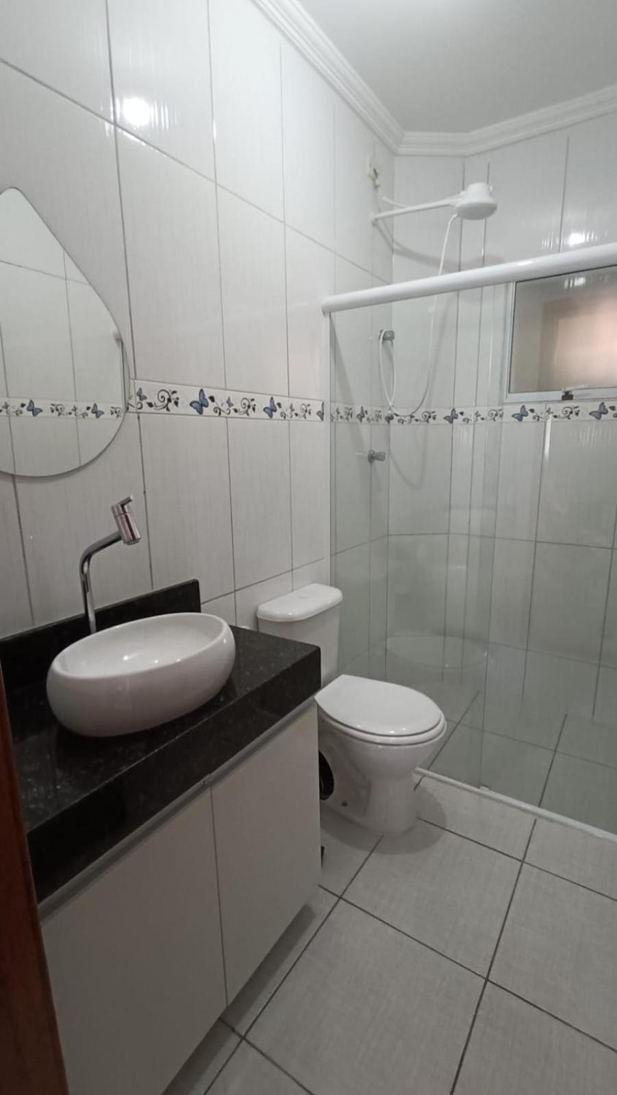 Casa Caragua Sobrado com 2 Suítes