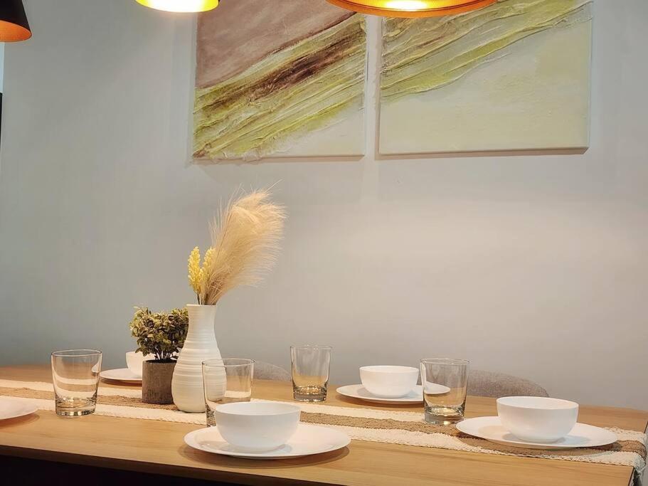 Cozy Family-friendly M Vertica Stunning View MRT