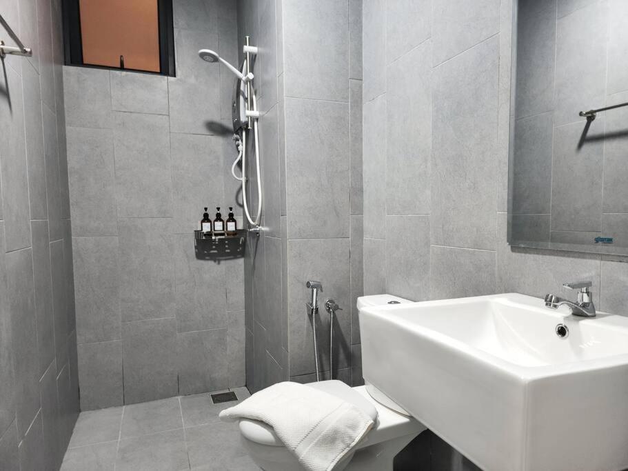 Cozy Family-friendly M Vertica Stunning View MRT