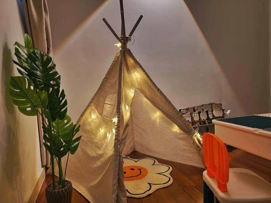 Cozy Family-friendly M Vertica Stunning View MRT
