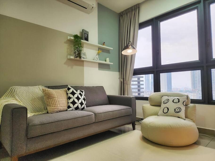 Cozy Family-friendly M Vertica Stunning View MRT