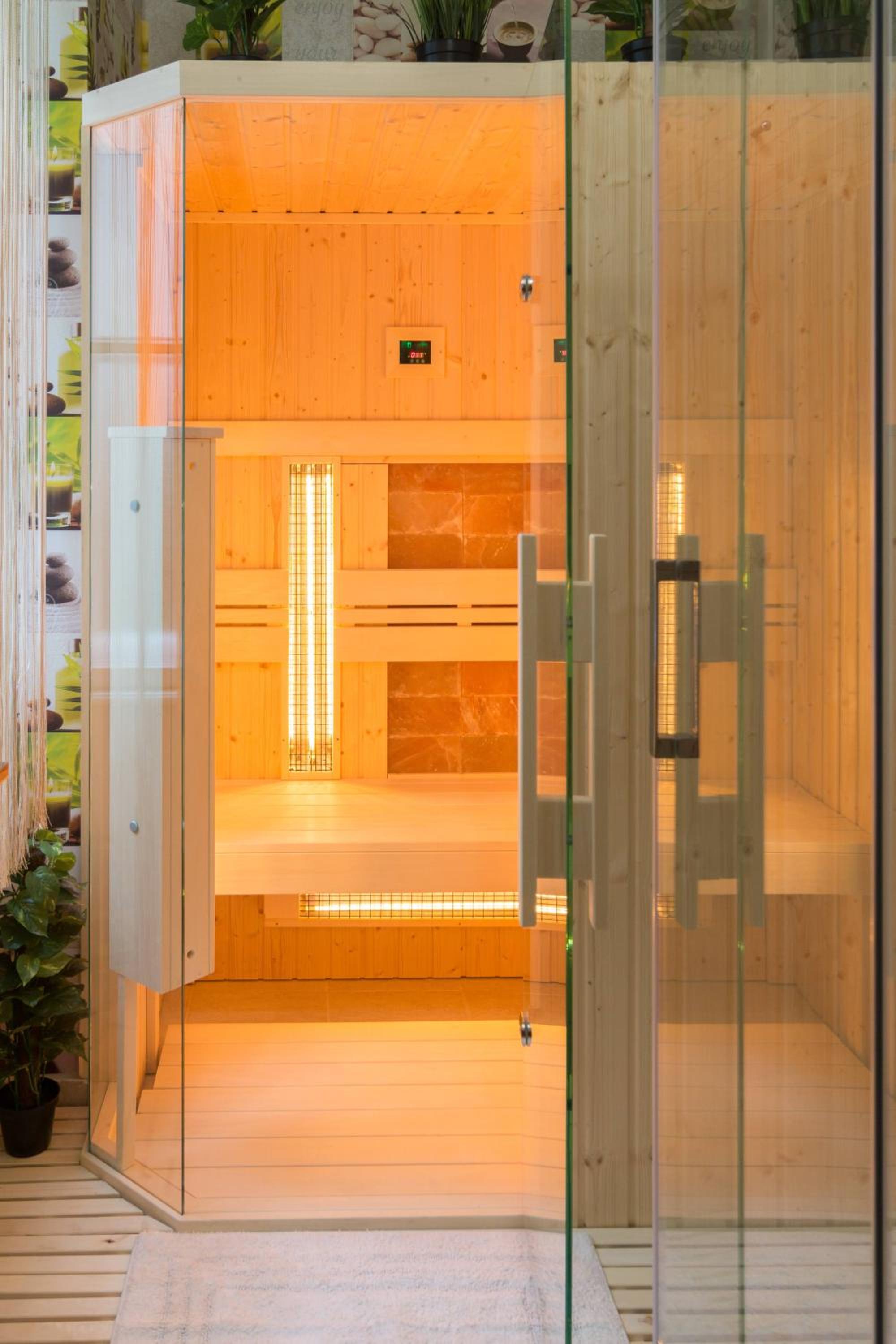 Exlcusive & City Central Located Suite by Prestige Homes view 5