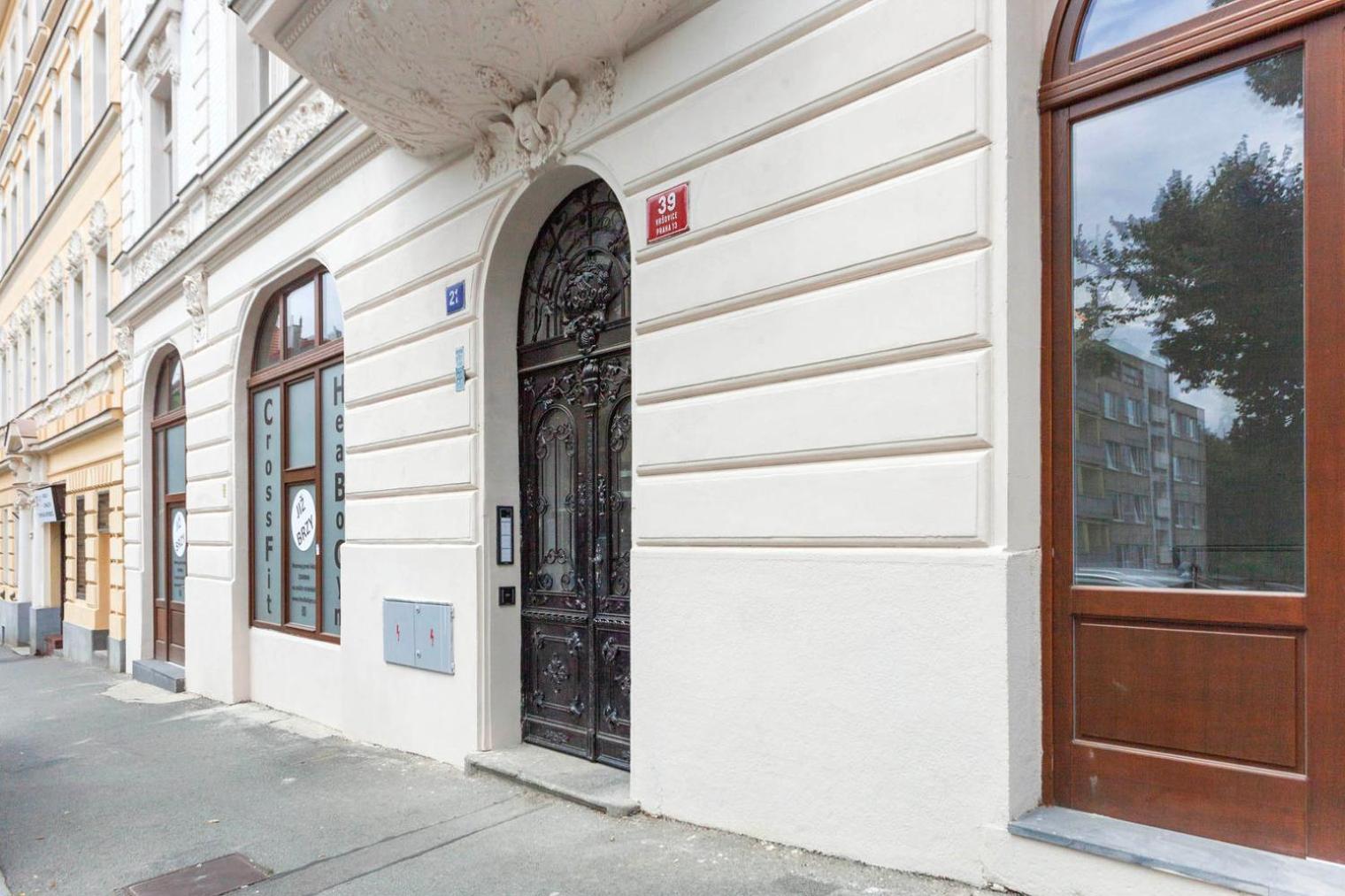 Blueground Prague 10 equipped furnished PRG-16