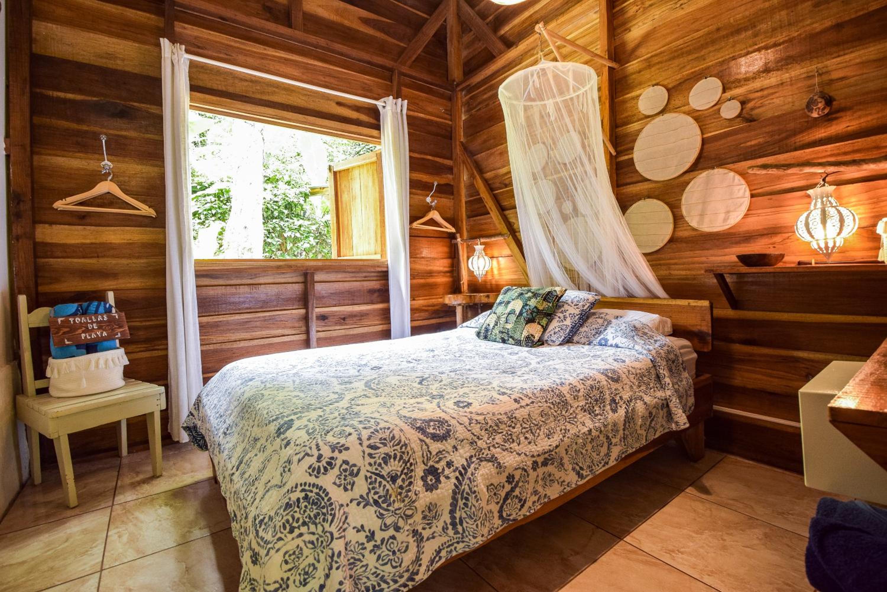 Up! House ~ Charming and cozy ~ 4 guests in Playa Chiquita