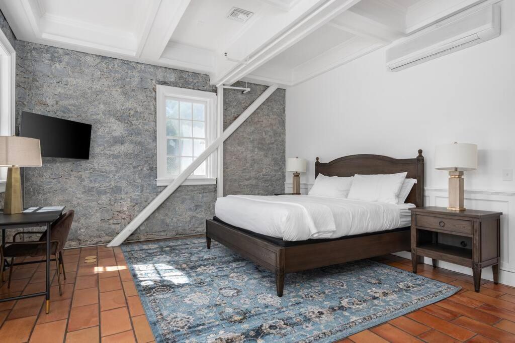 Historic Santa Rosa Guest Retreat Near Downtown! view 3