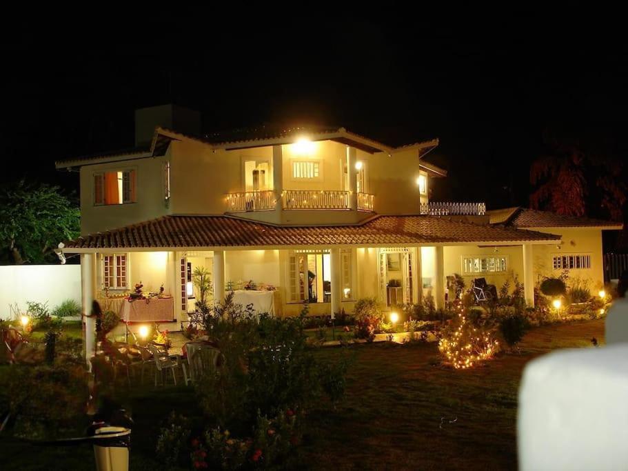 Casa Paraíso da lagoa 9 suítes na ilha