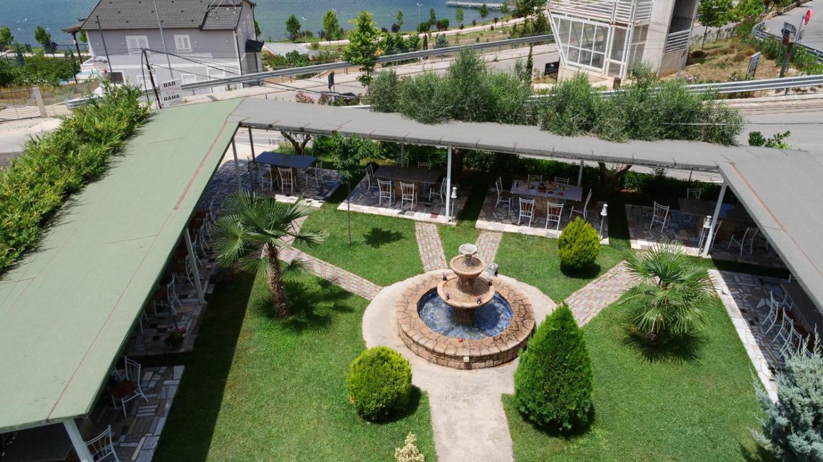 Bar Restorant Hotel Rama