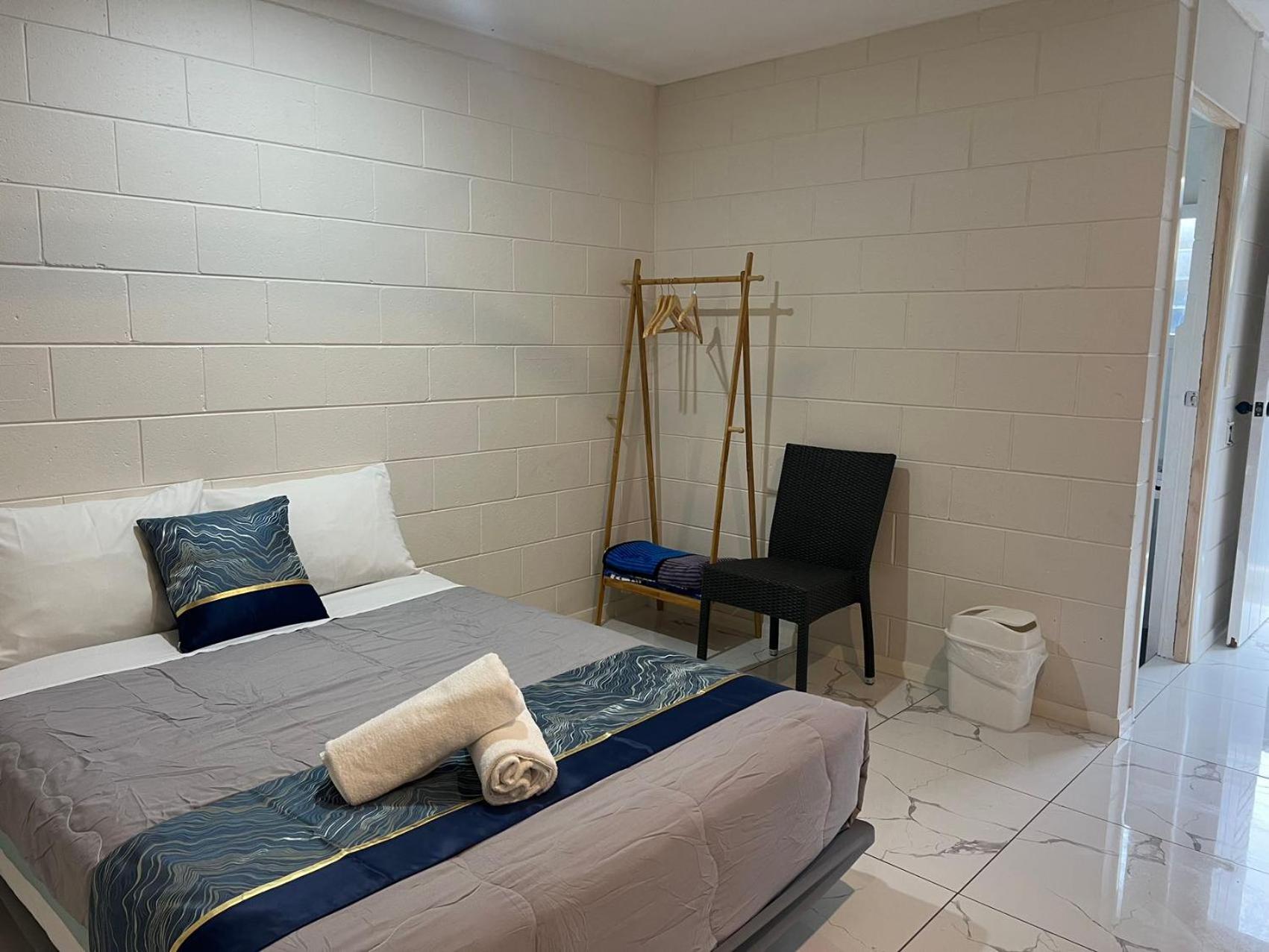 Innisfail Riverfront Motel
