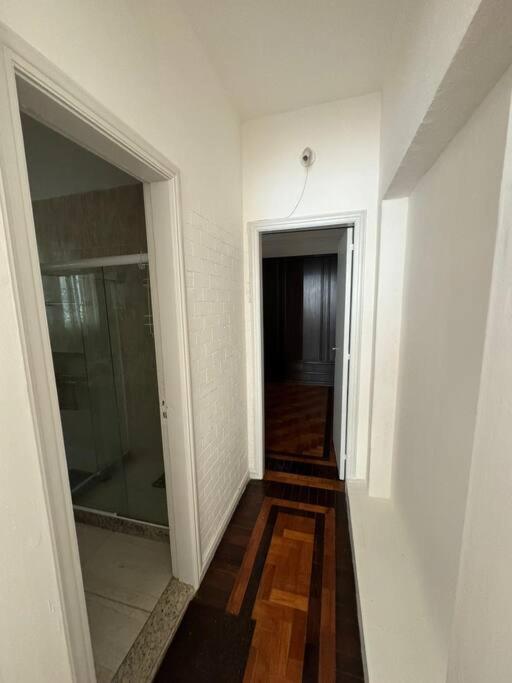 Ap ao lado de Copacabana Palace