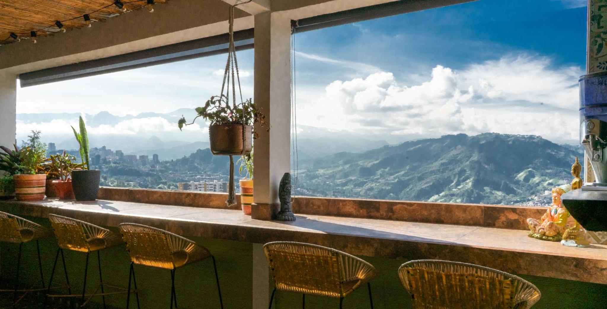 Hotel Casa Mama Hotel - Image 1