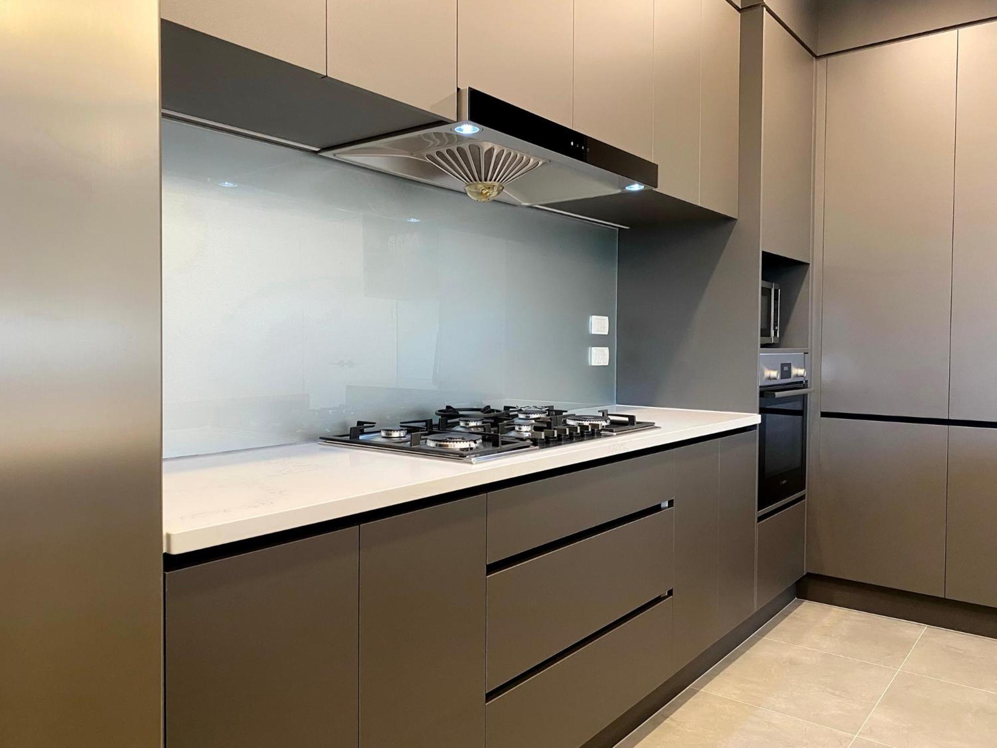 Extra-Large Brand-New House, Over 400sqm view 2