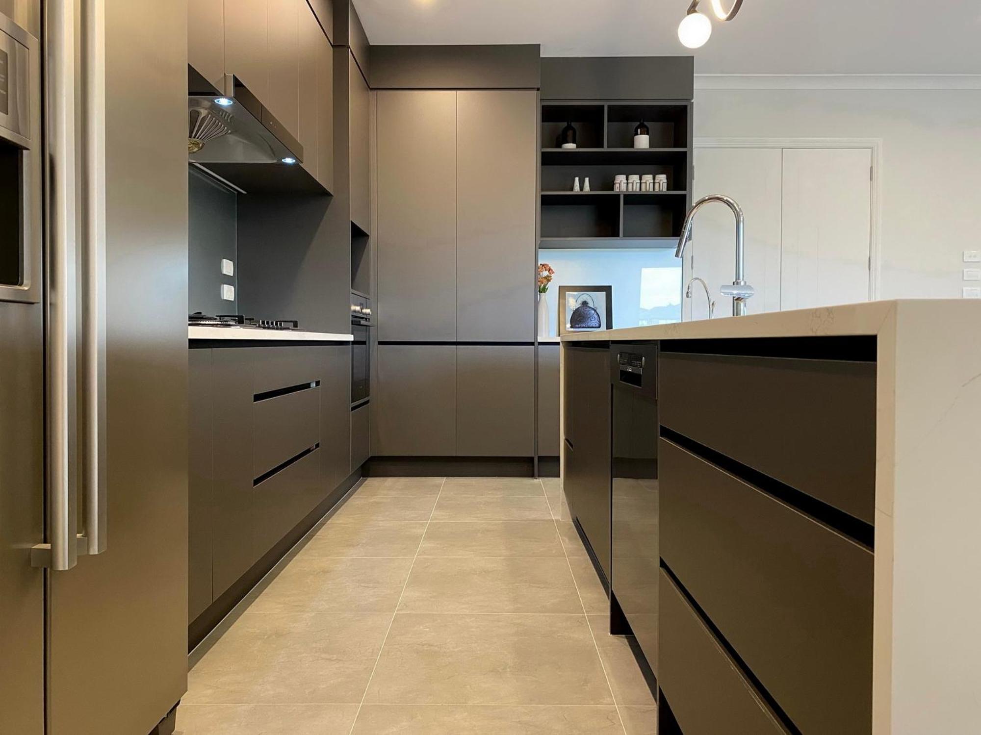 Extra-Large Brand-New House, Over 400sqm view 3