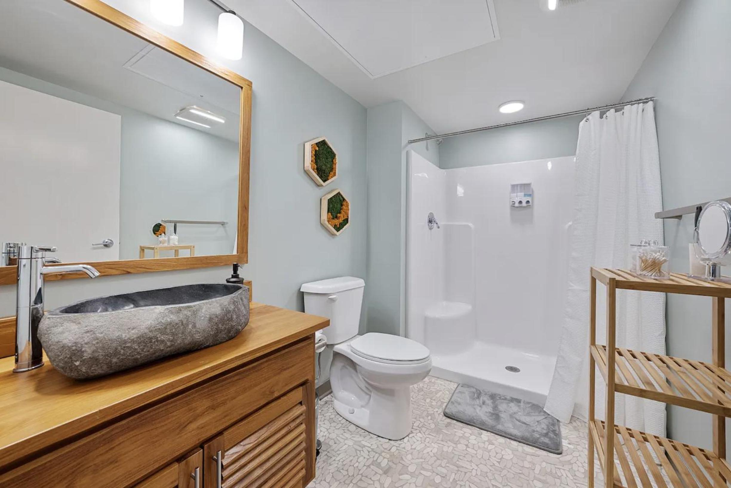 2125 Superior Living