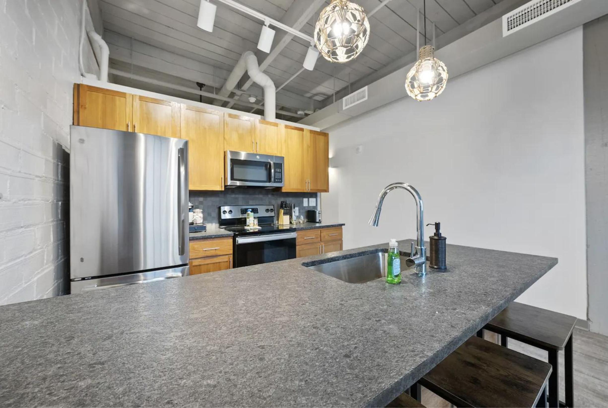 2125 Superior Living