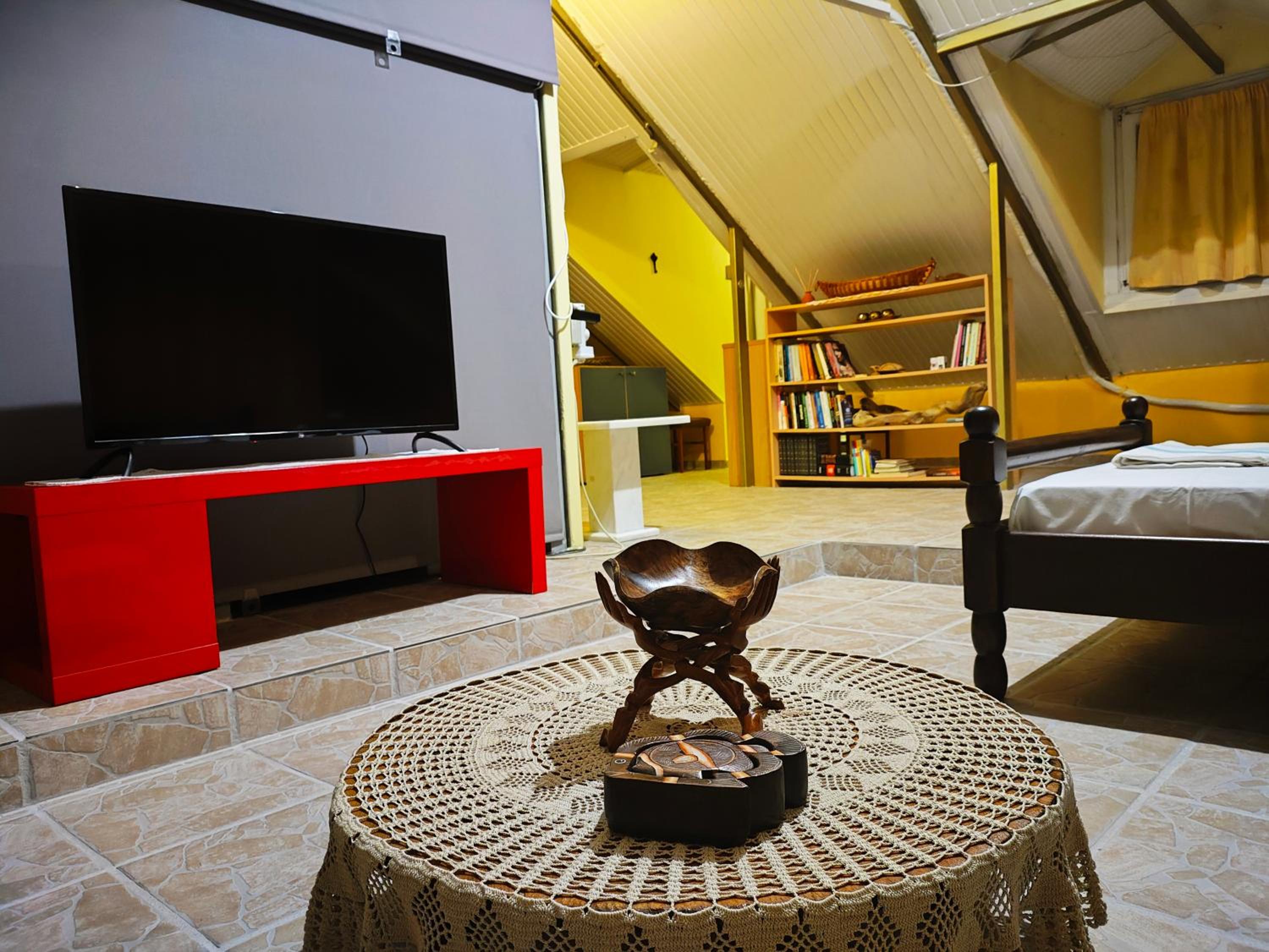 Foothills loft