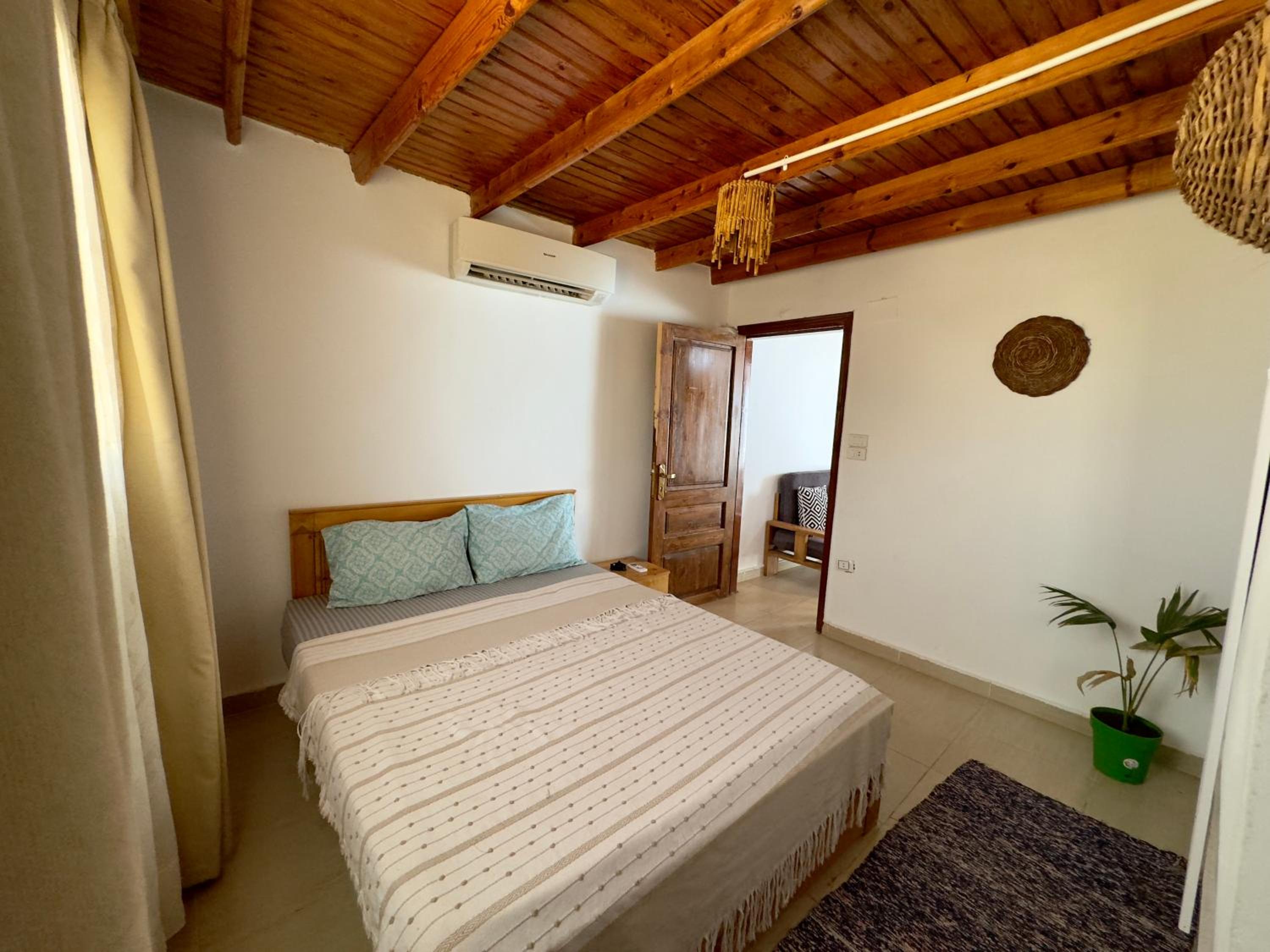 El Fanar street Apartments
