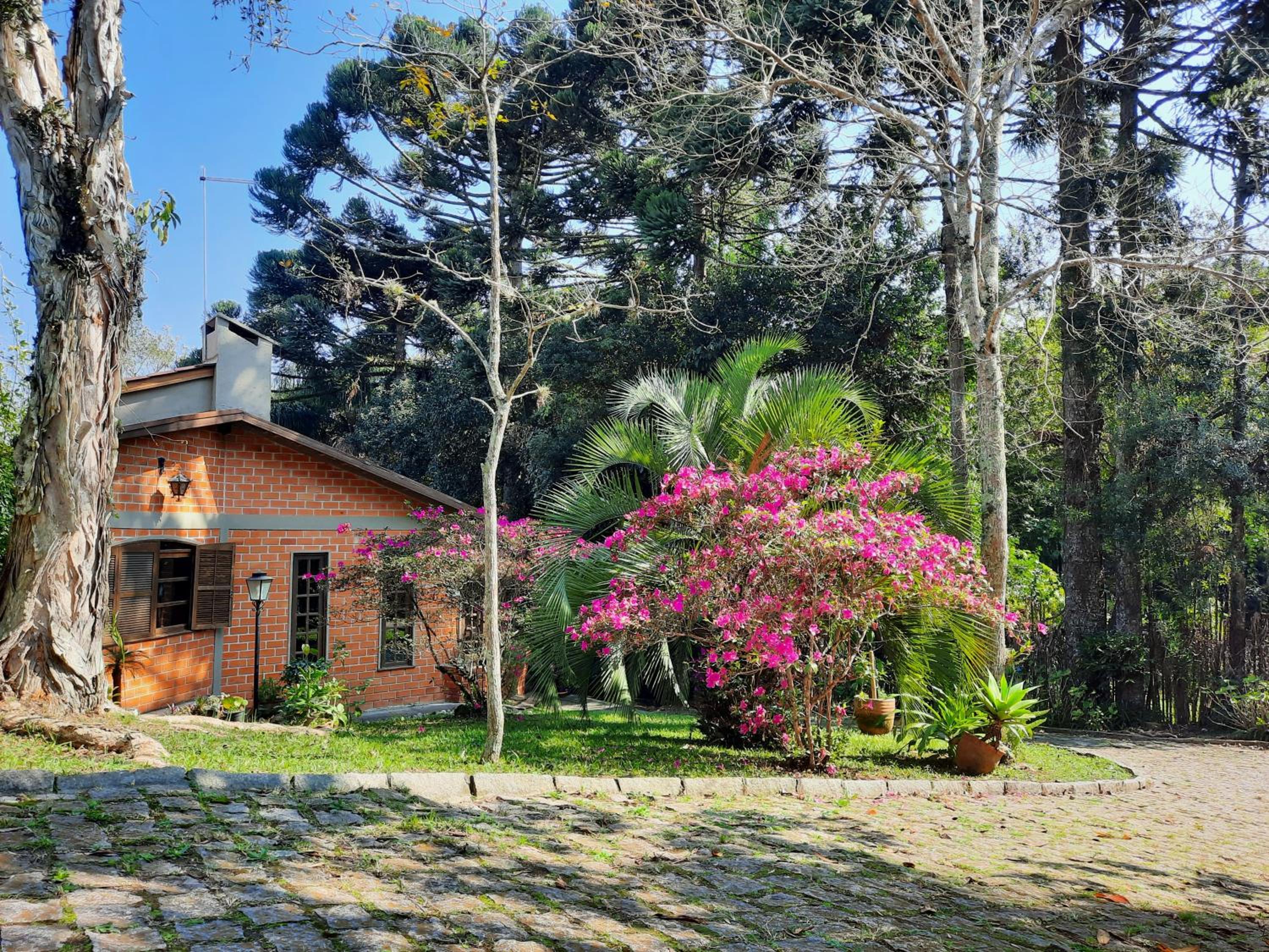 Casa do Tecelão - Refúgio, jardim e tranquilidade