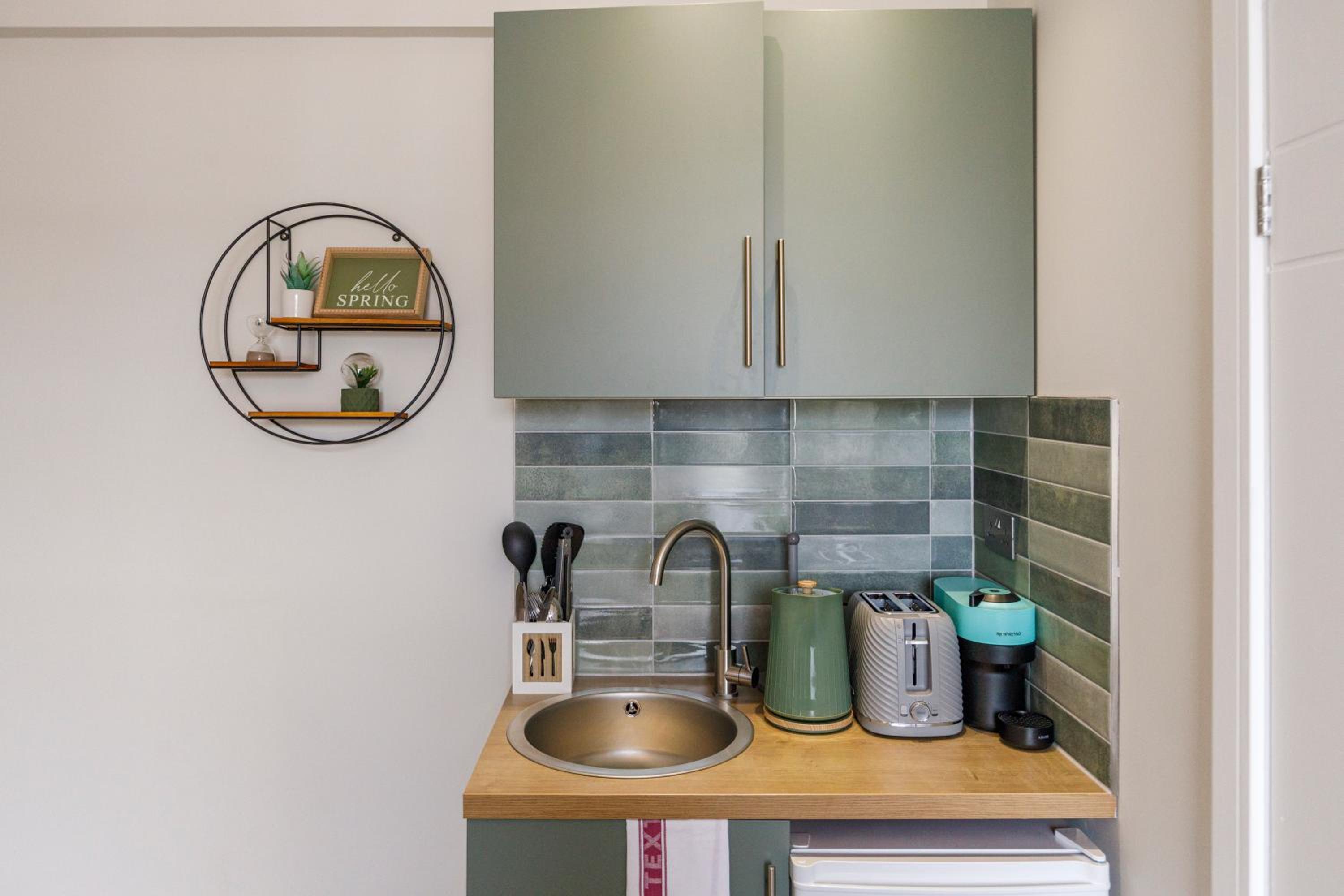 Urban Green Oasis Modern Minimalist Studio