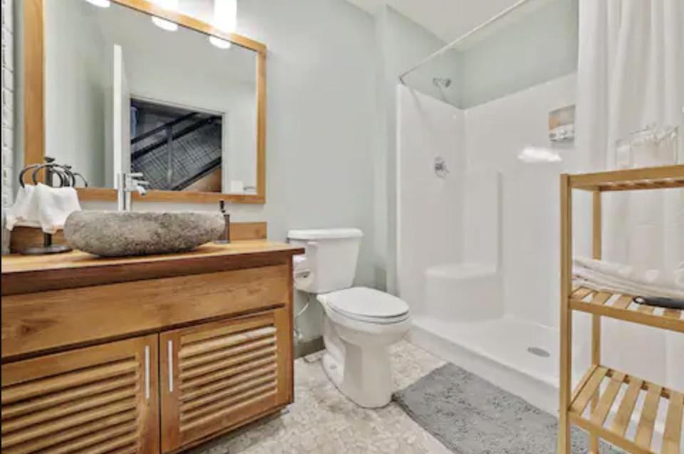 2125 Superior Living
