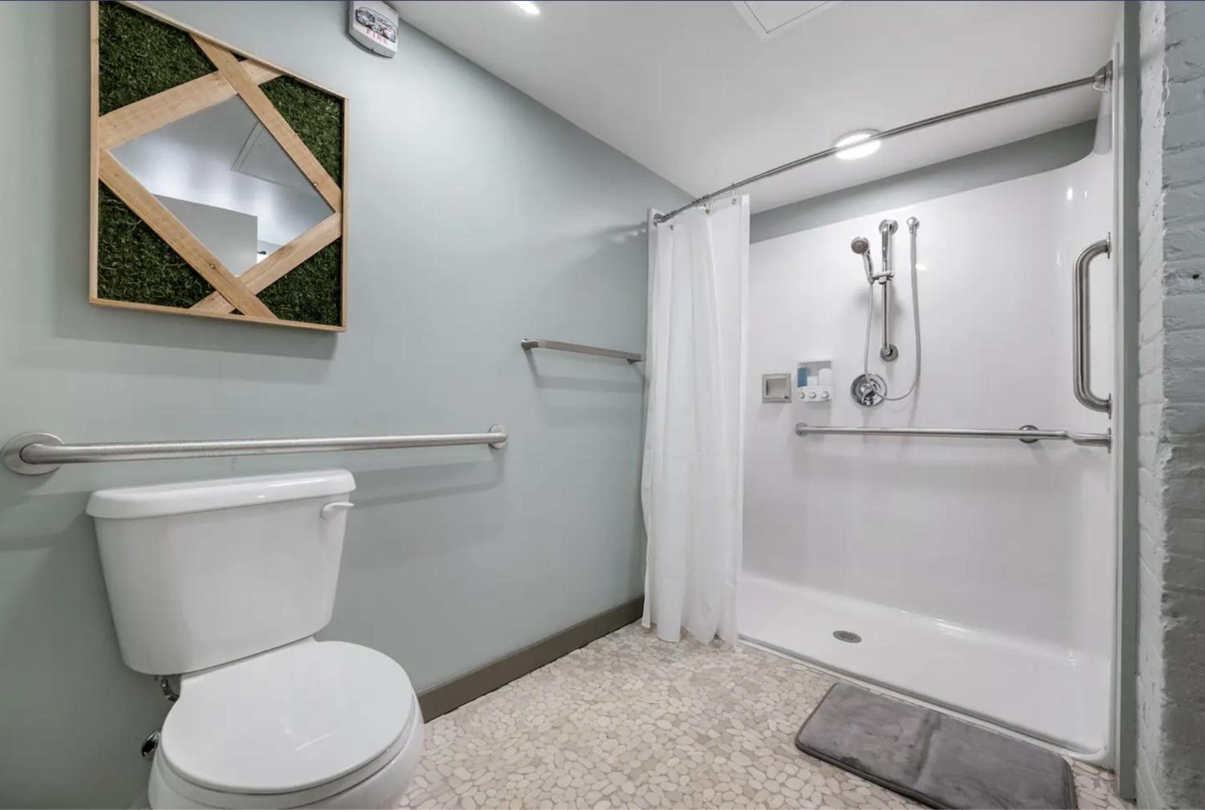 2125 Superior Living