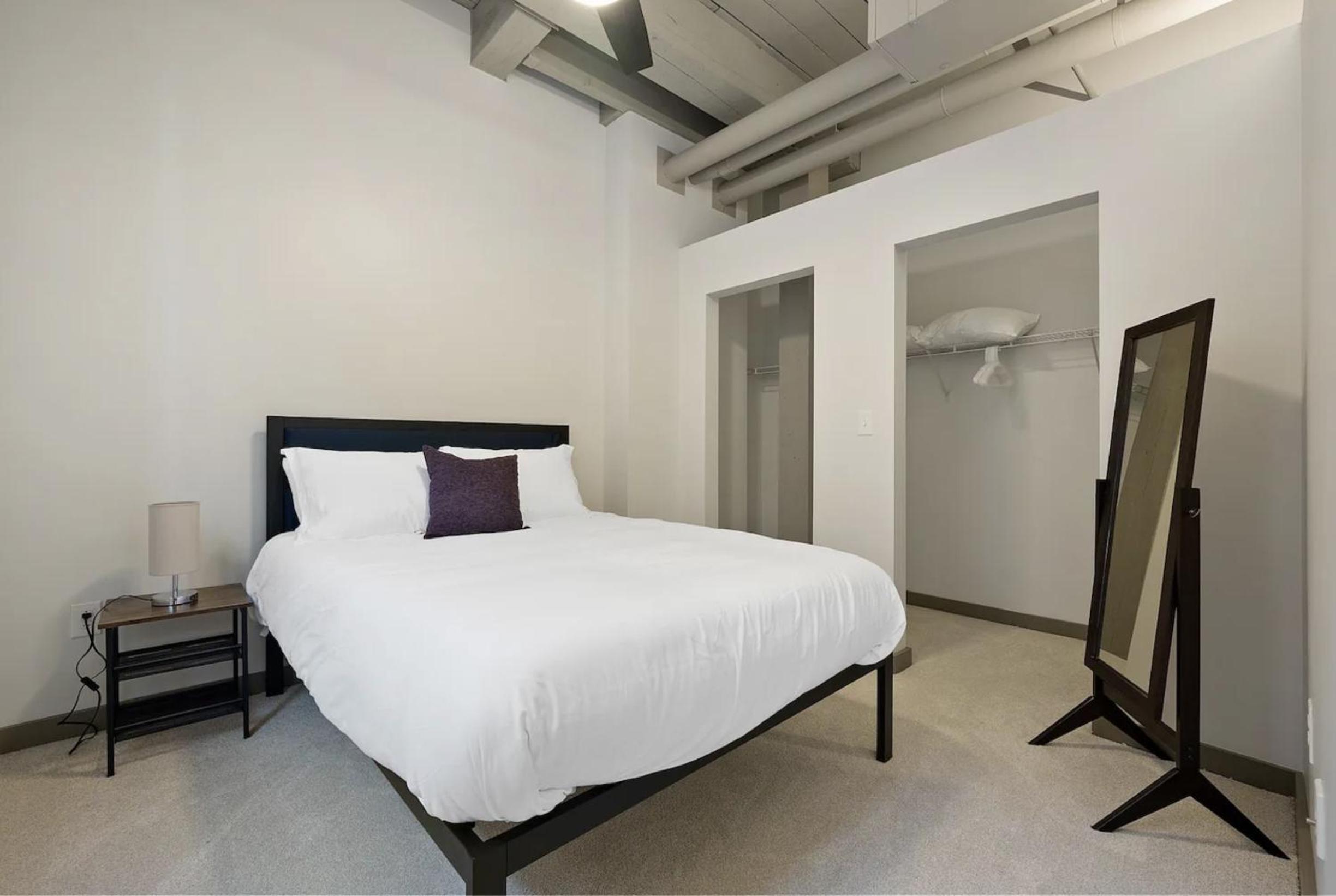 2125 Superior Living