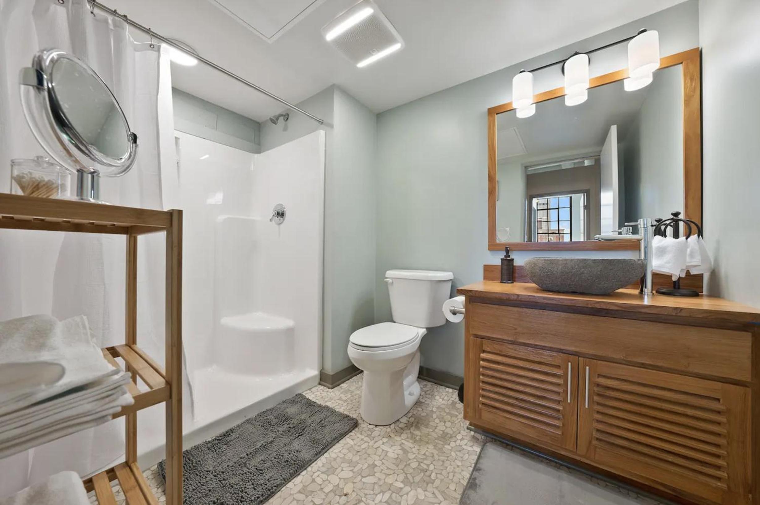 2125 Superior Living