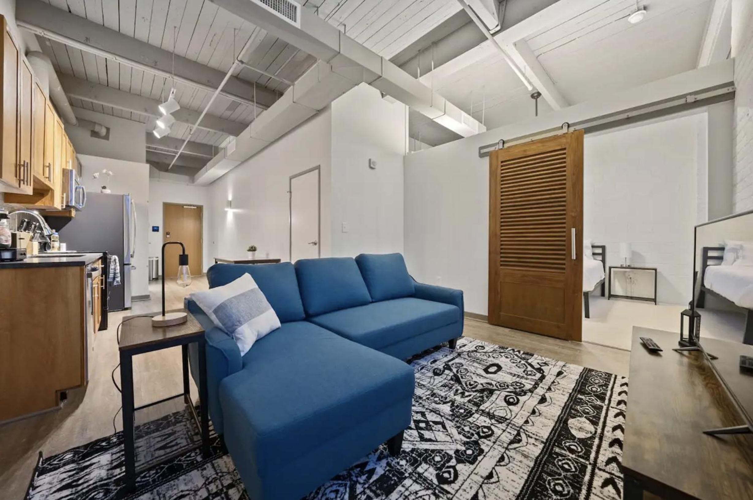 2125 Superior Living