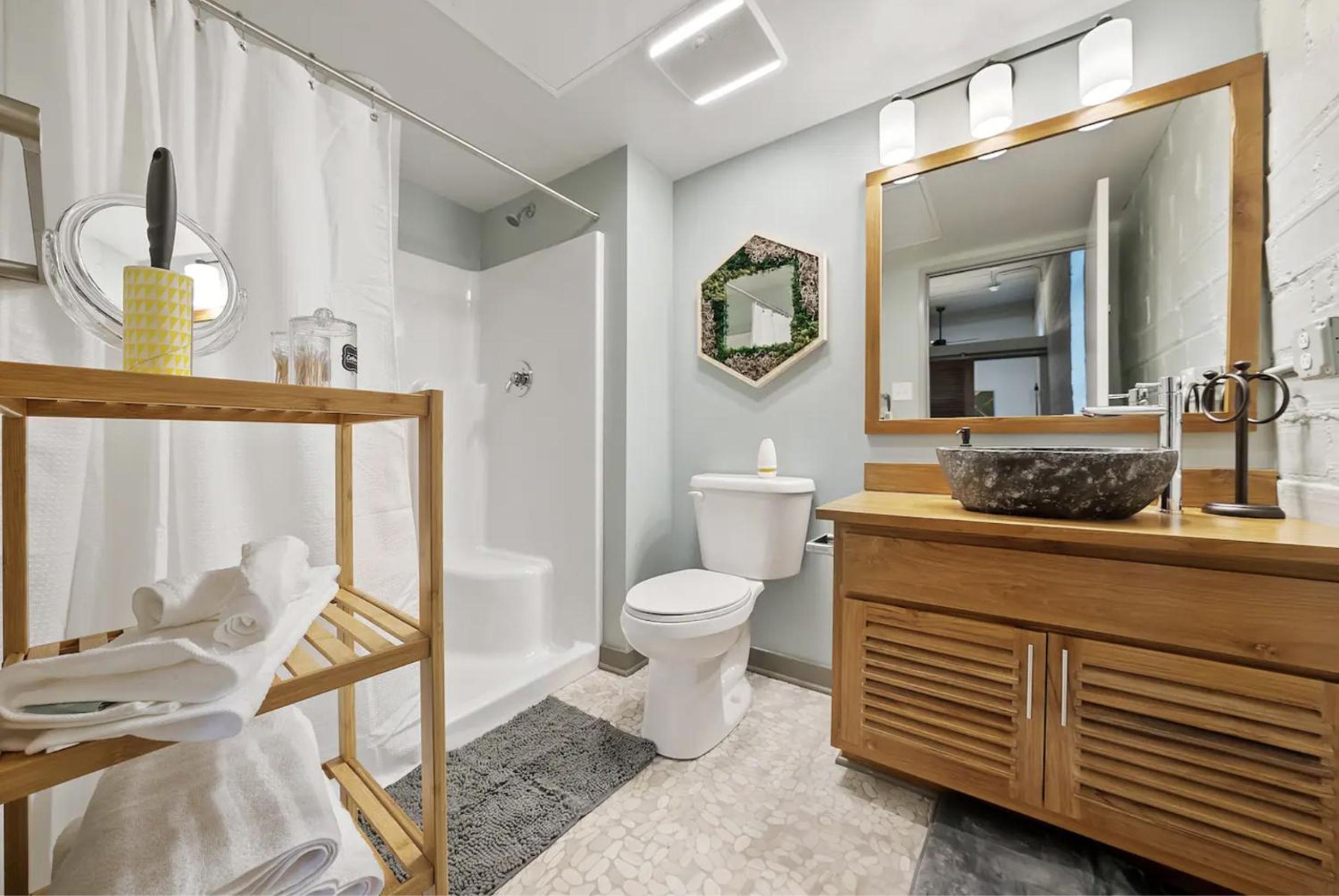 2125 Superior Living