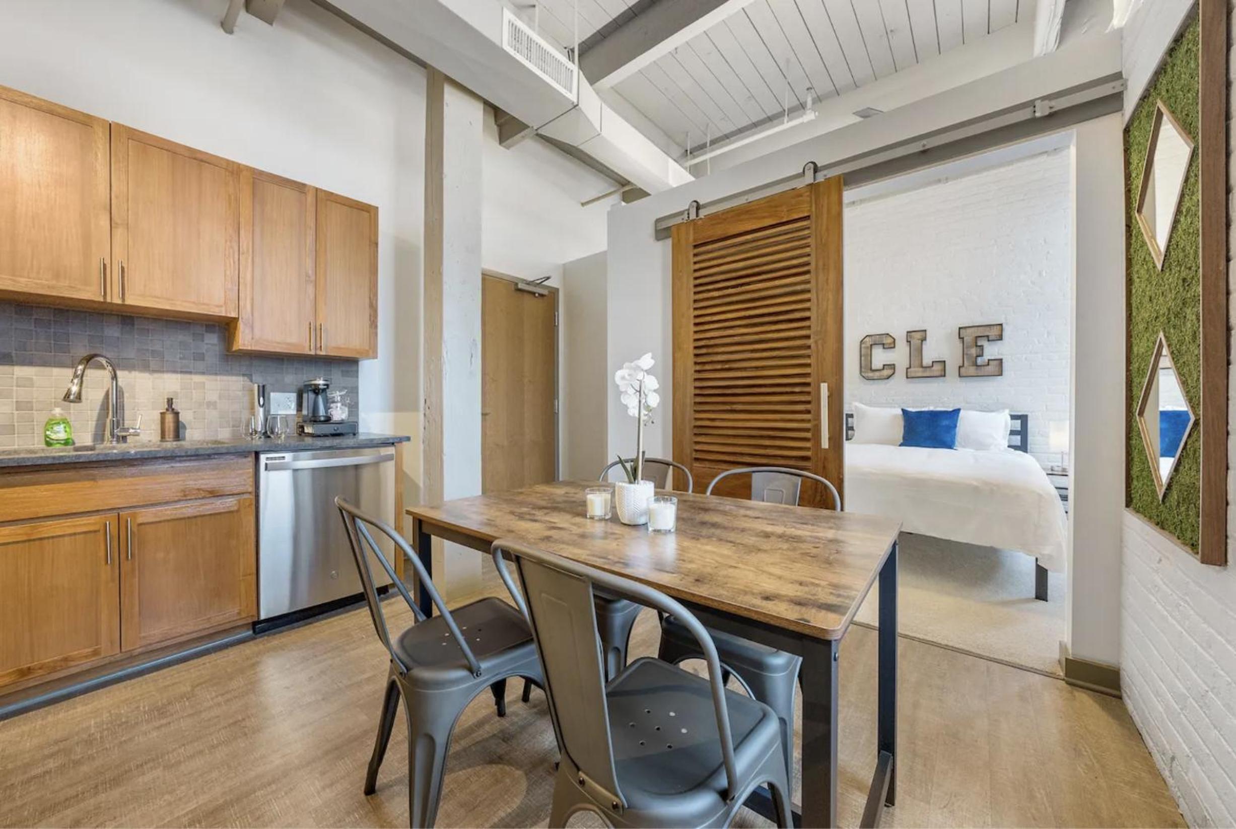 2125 Superior Living