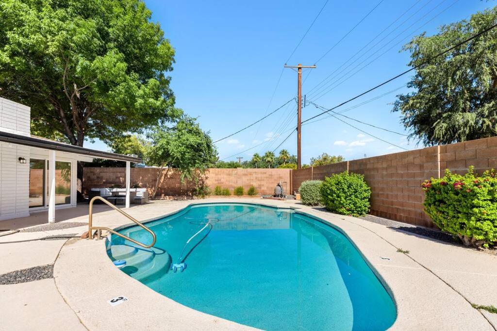 Luxurious heaven 4BR with Pool view 3