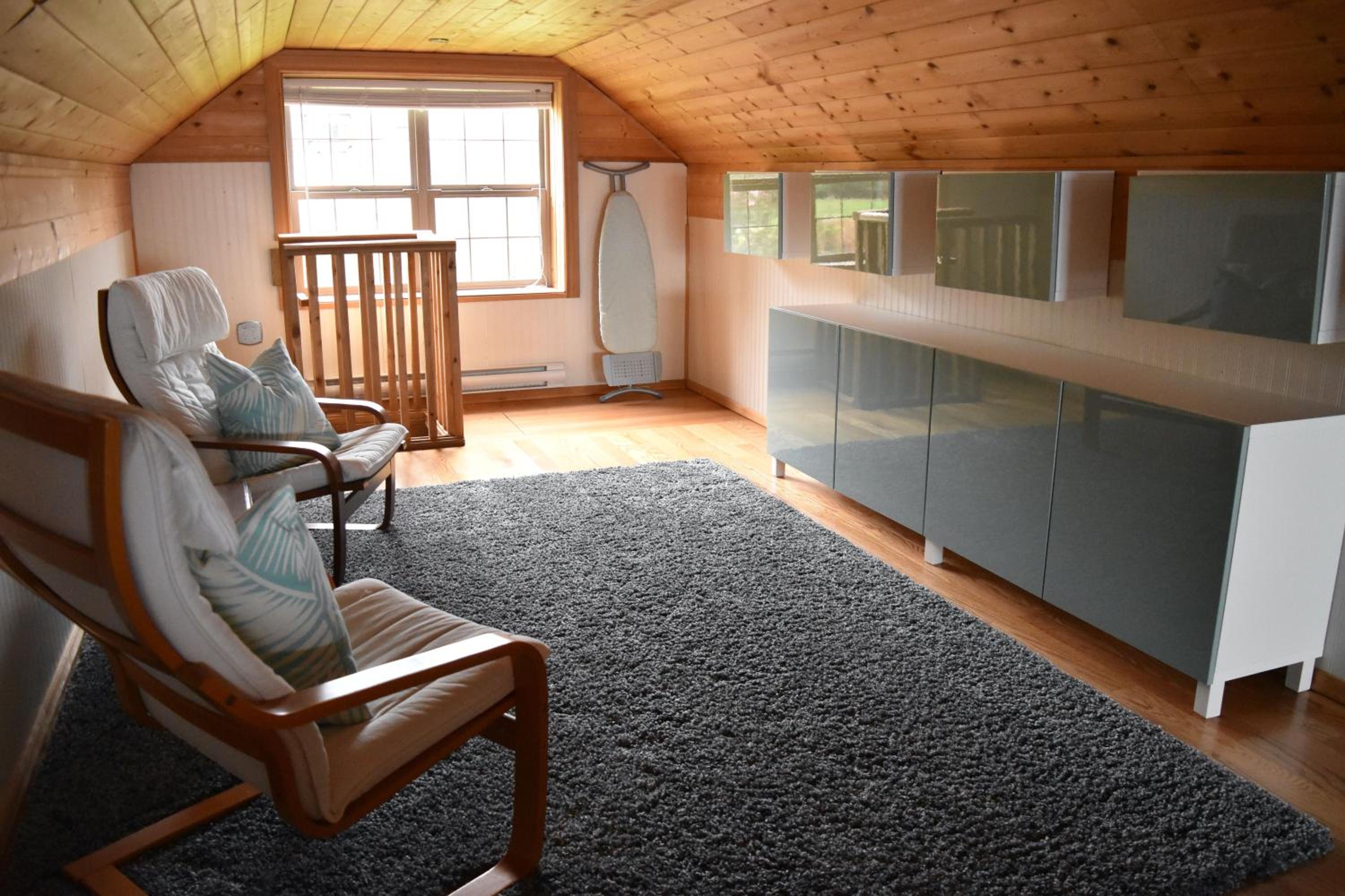 Sooke Vacations - Acre By the Sea Guest Suite - Property Image 5