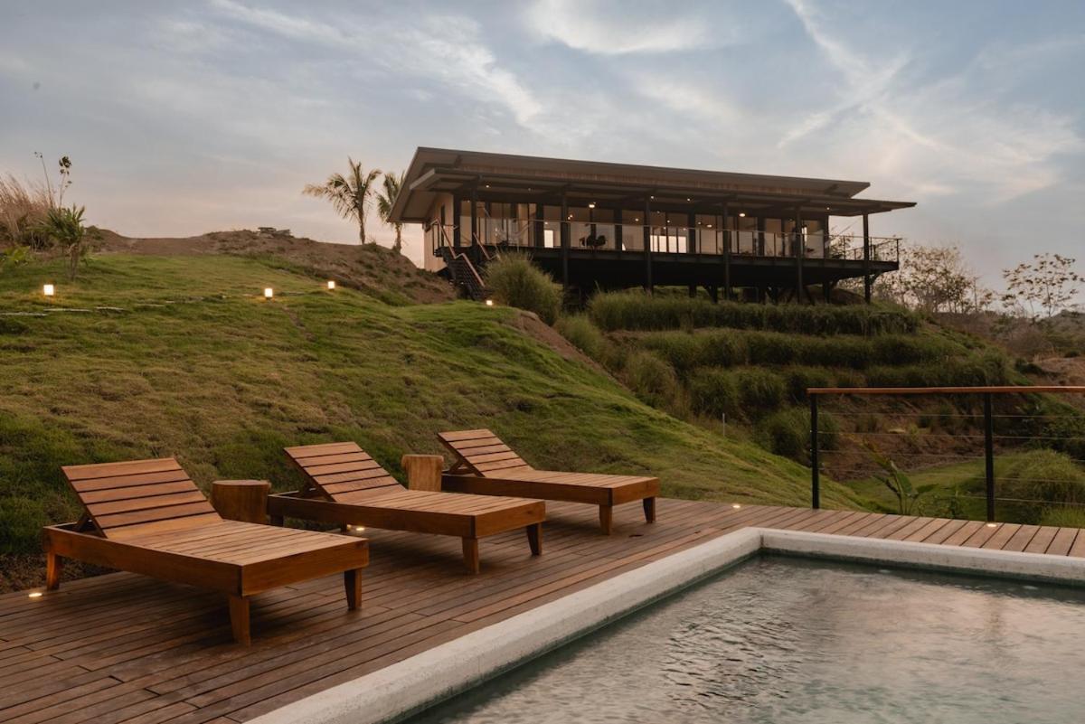 Villa Almanglar - Tropical Home with Pool and Views view 5
