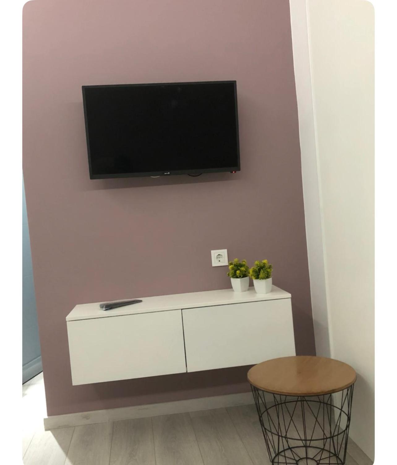 Downtown luxury apartment I photo 3