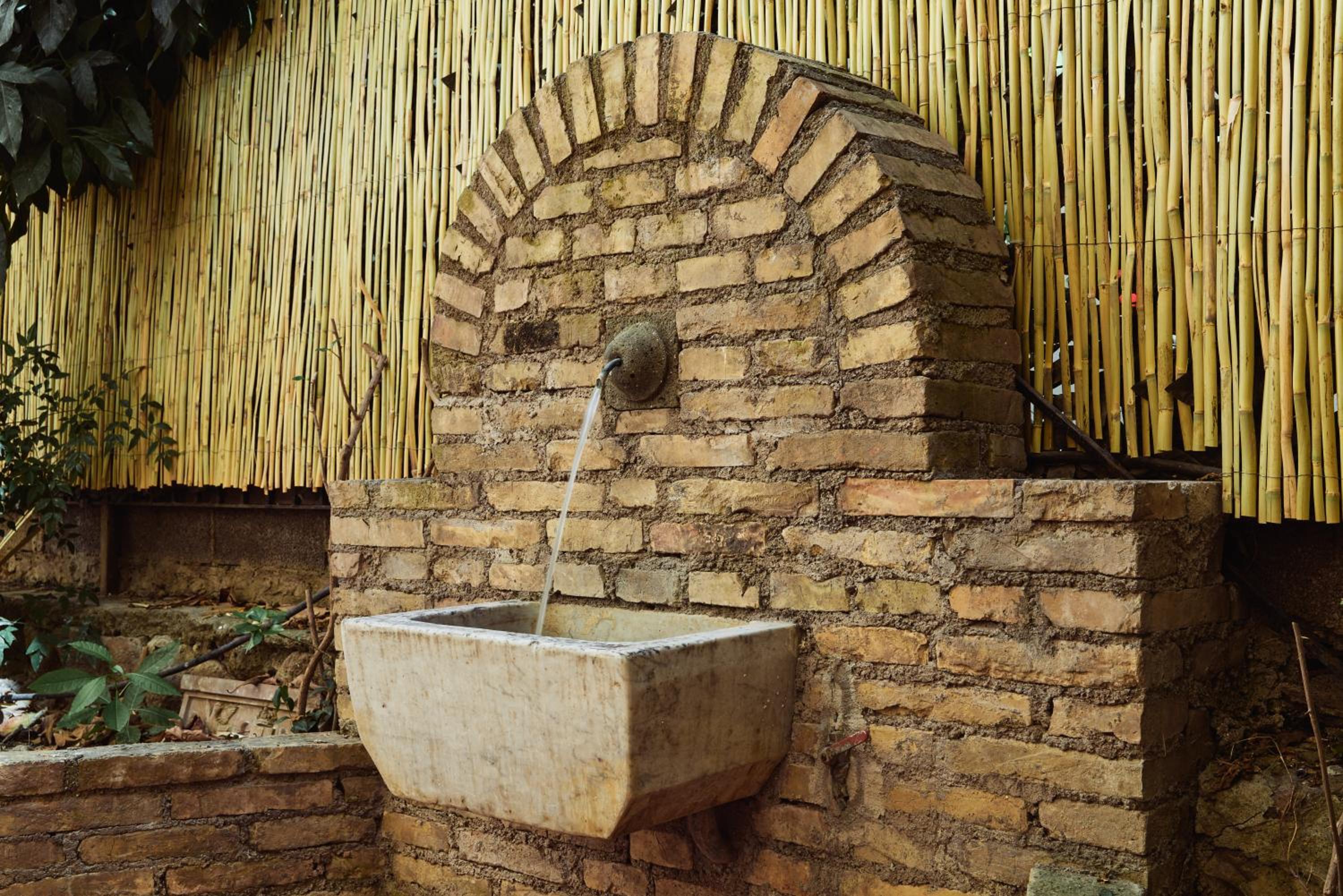 Domus Duca Claudius I Classy Vatican Apartment With Private Garden