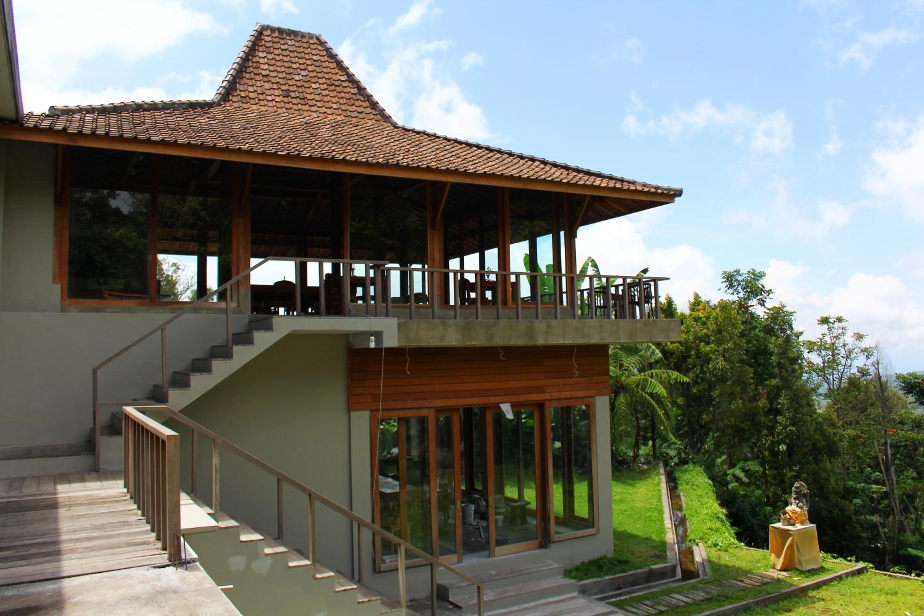 Melanting Cottages