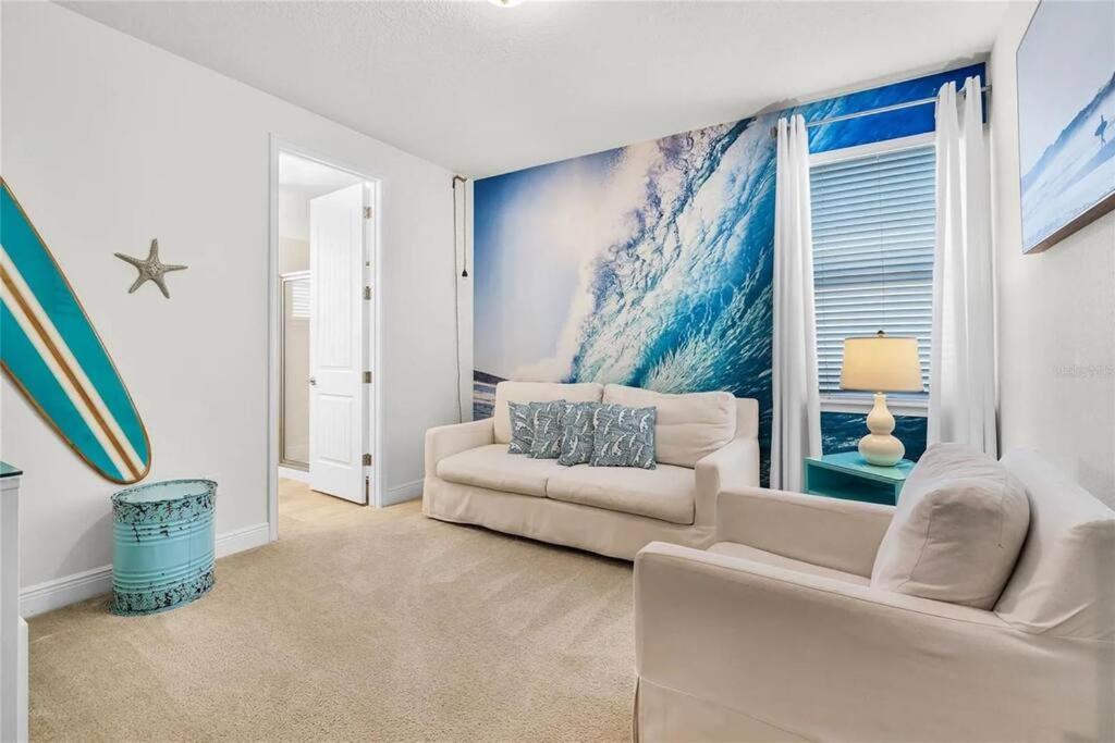 Themed Slides, Game, pool Home Near Disney