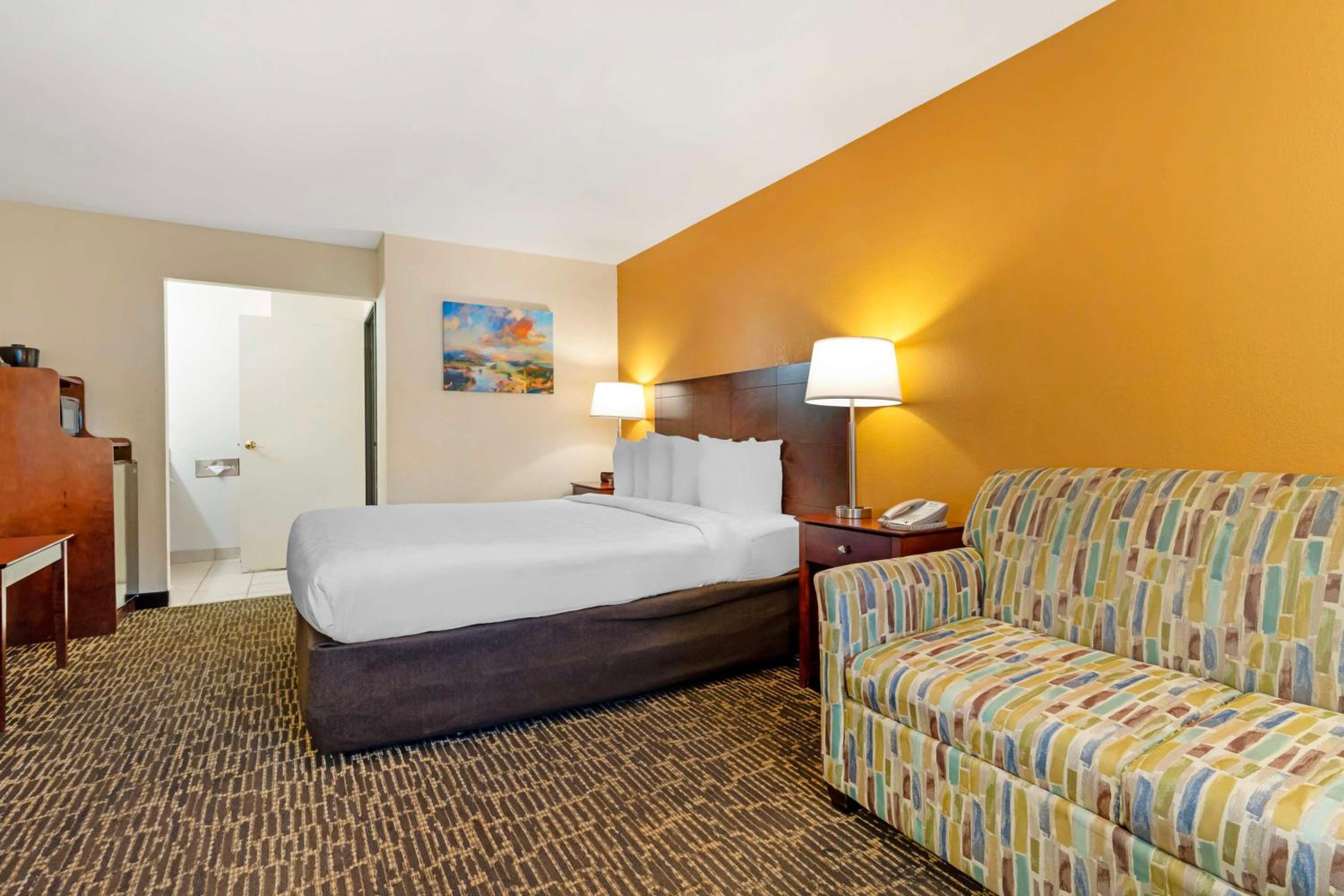 Rohnert Park Vacations - Best Western Sonoma Winegrower's Inn - Property Image 7