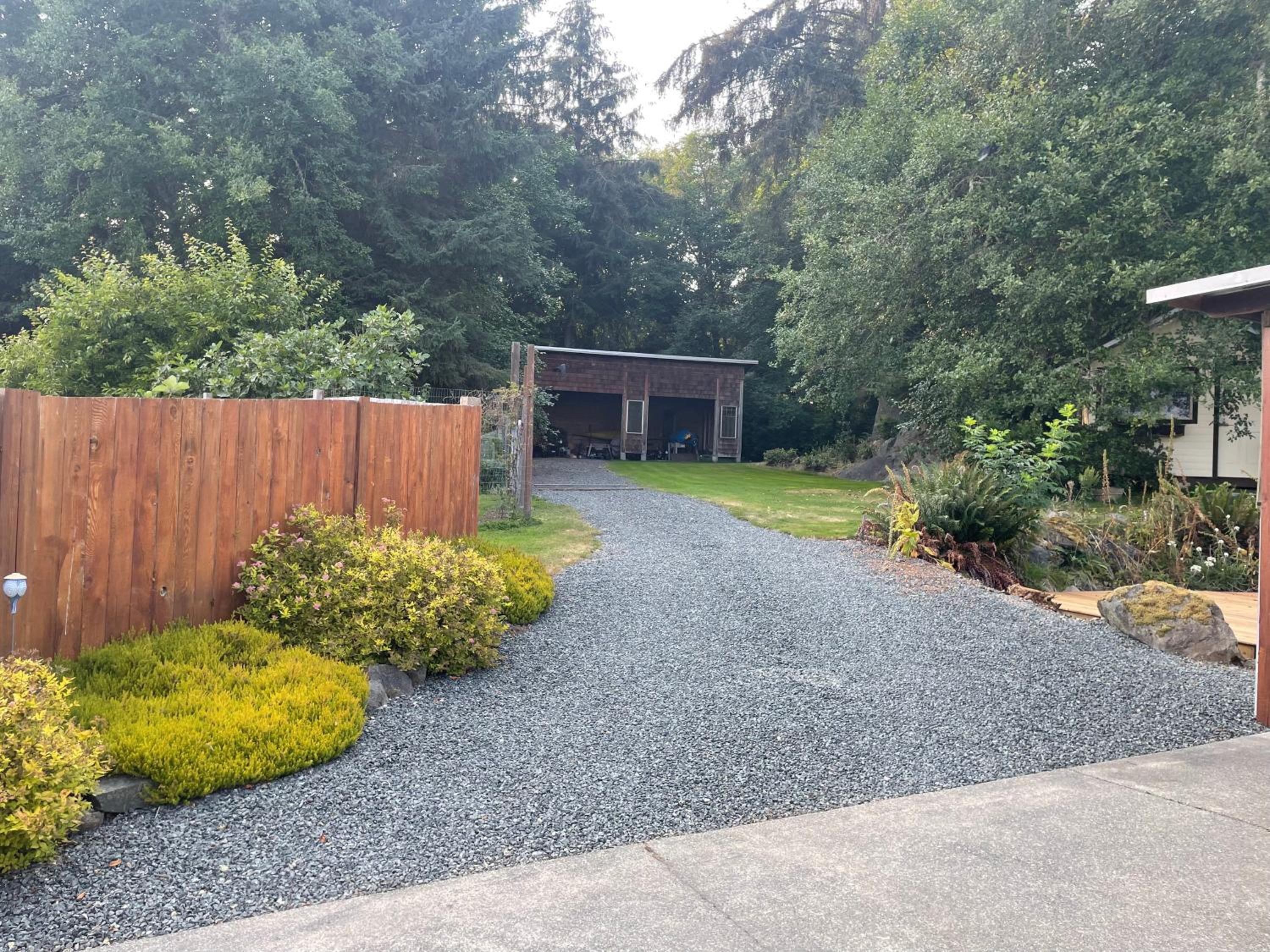 Sooke Vacations - Acre By the Sea Guest Suite - Property Image 5
