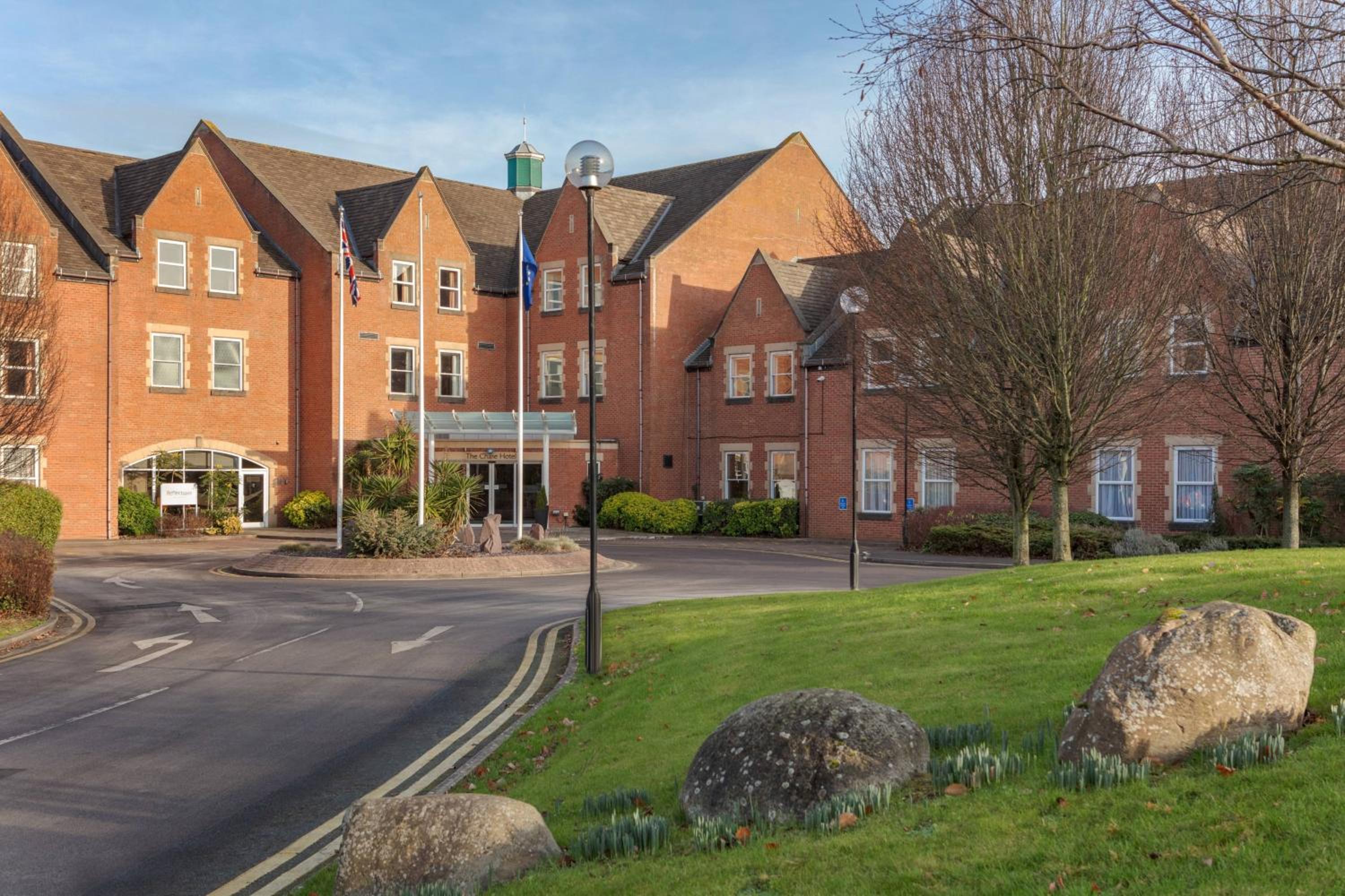 Hotel Delta Hotels by Marriott Cheltenham Chase - Image 1